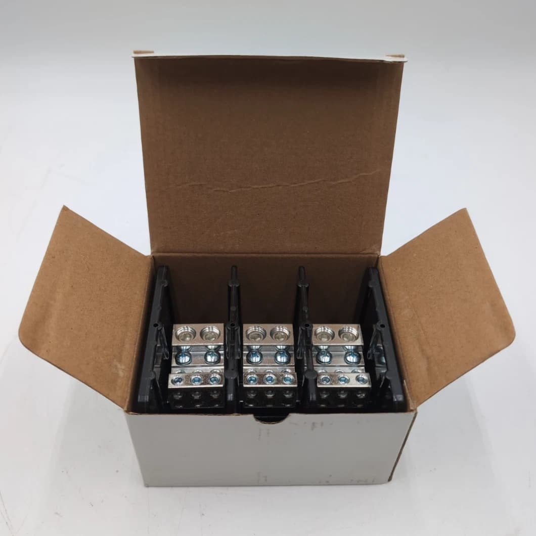 LittelFuse LFD35553 3 Pole Power Distribution Block Powr-Gard Series 350A 600V – image 1