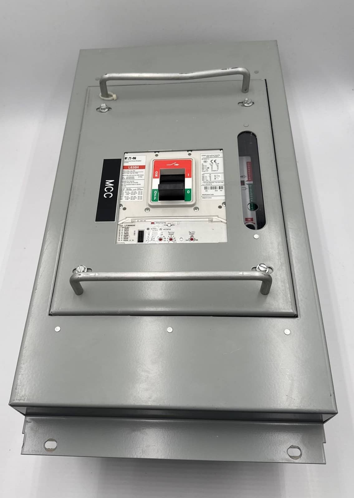 Eaton LG3DOM Circuit Breaker — image 1 of 9