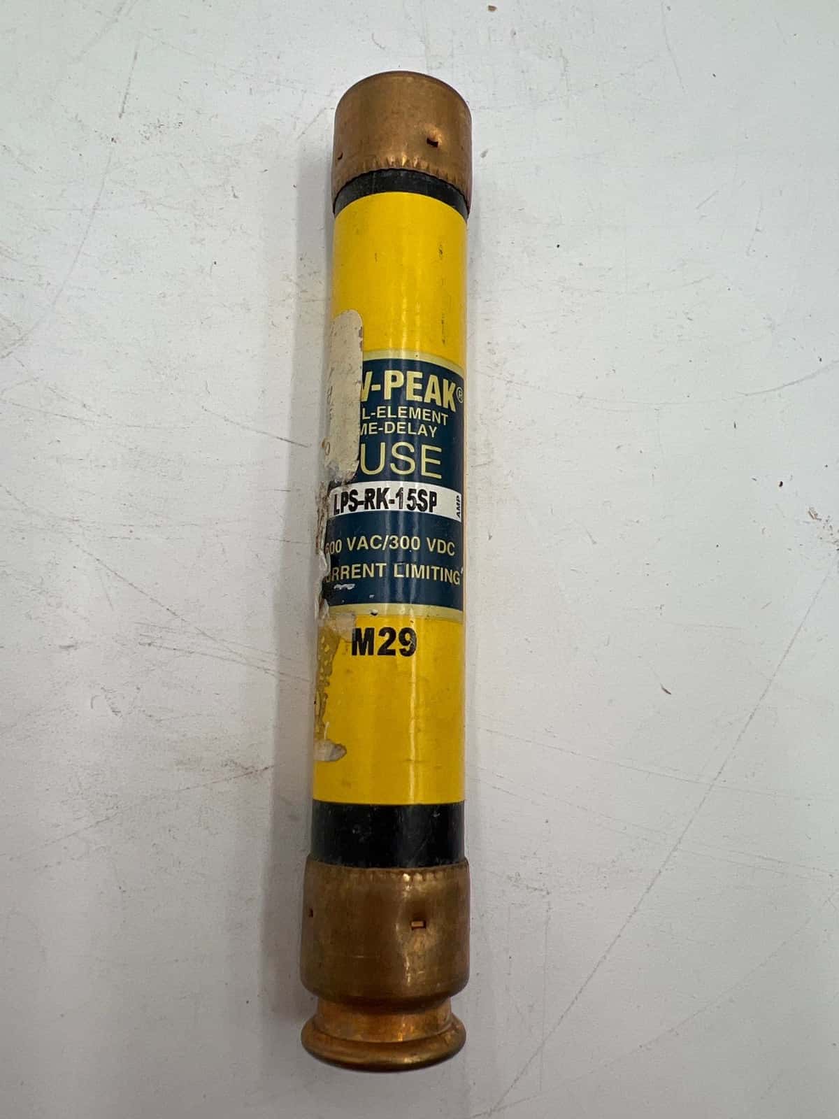 Bussmann LPS-RK-15SP Fuse — image 1 of 2