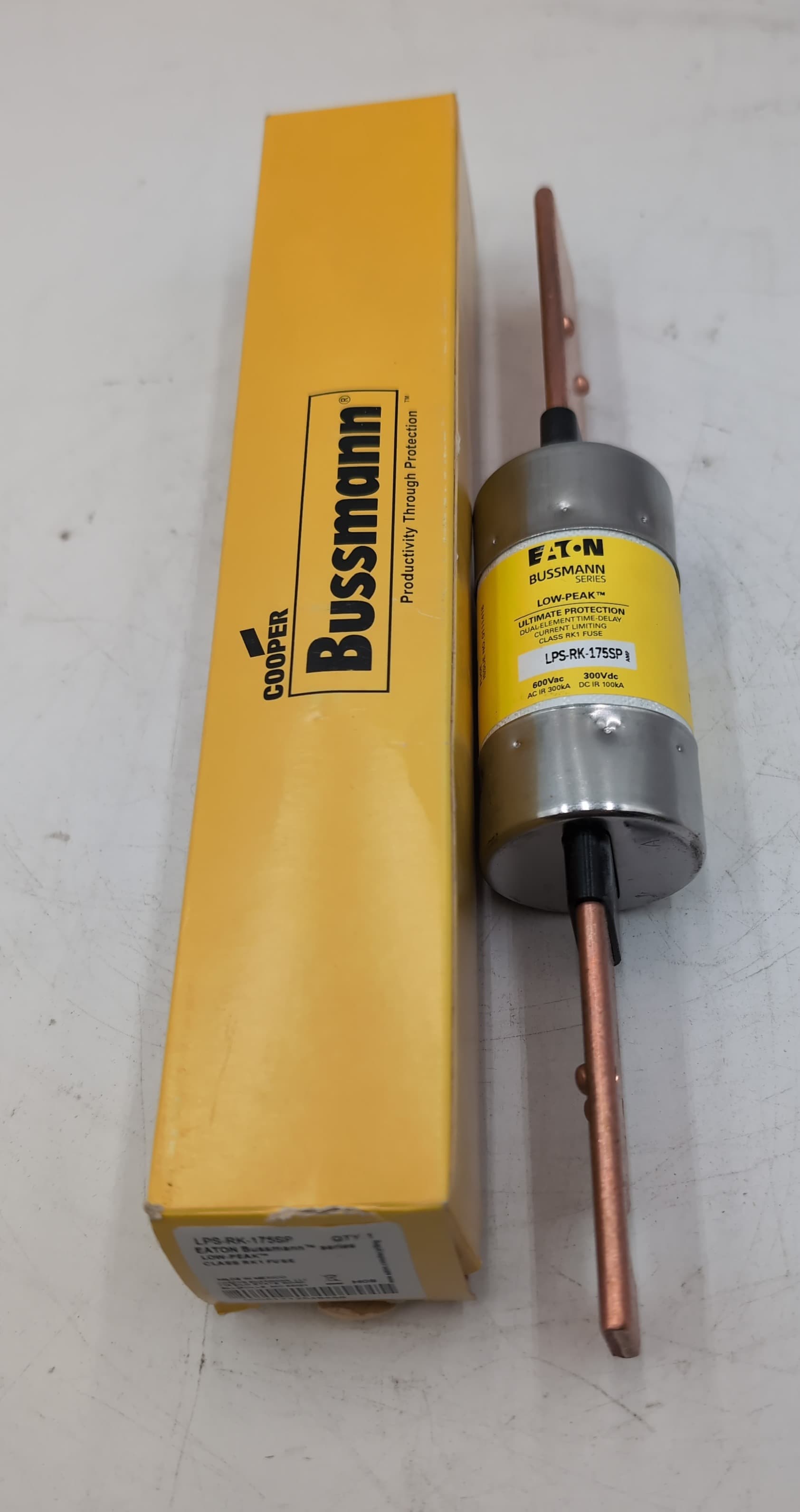 Bussmann LPS-RK-175SP Low Peak Fuse 175Amp 600V Class RK1 Time Delay NEW – image 1