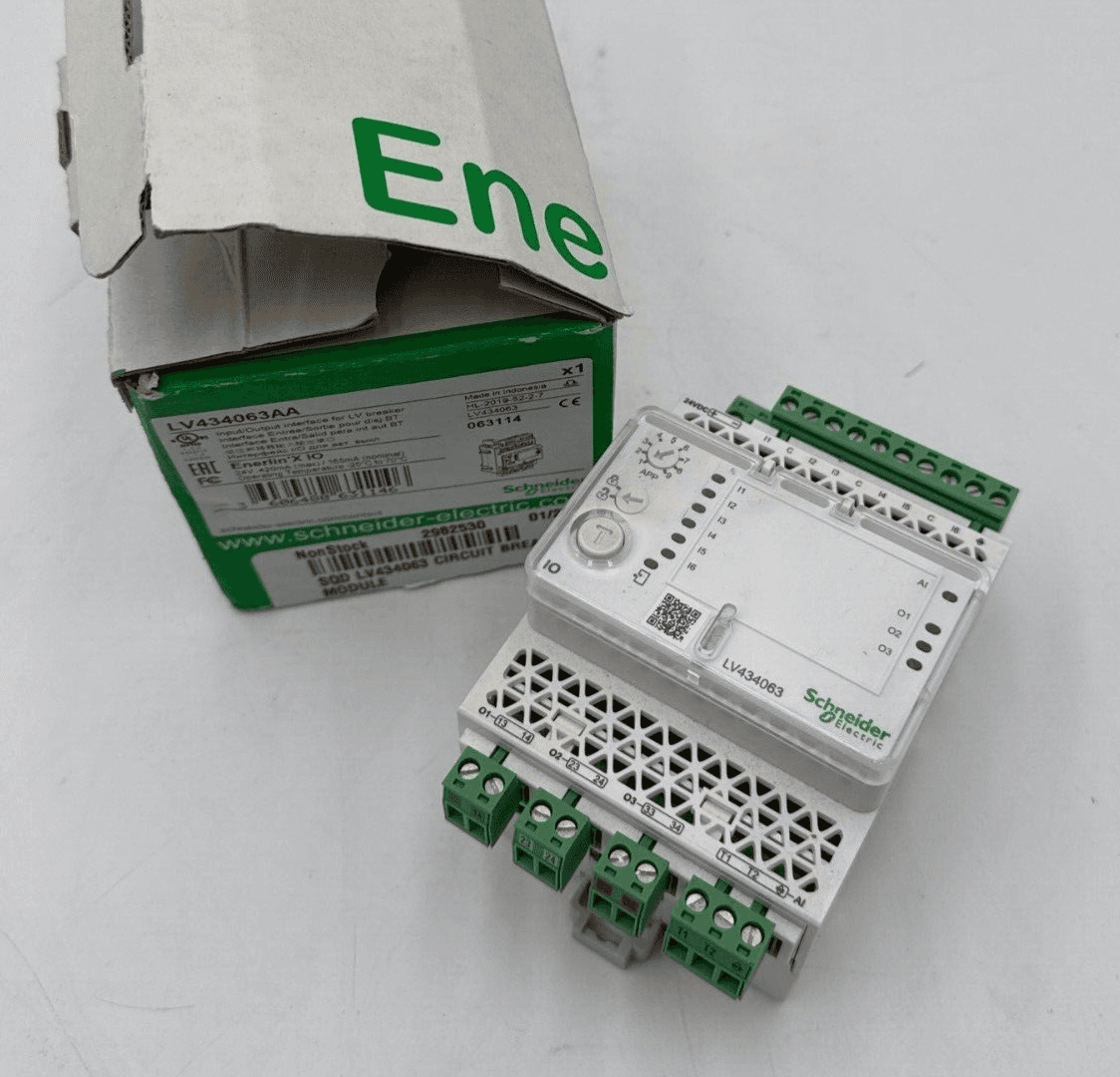 Schneider Electric LV434063AA PLC — image 1 of 9
