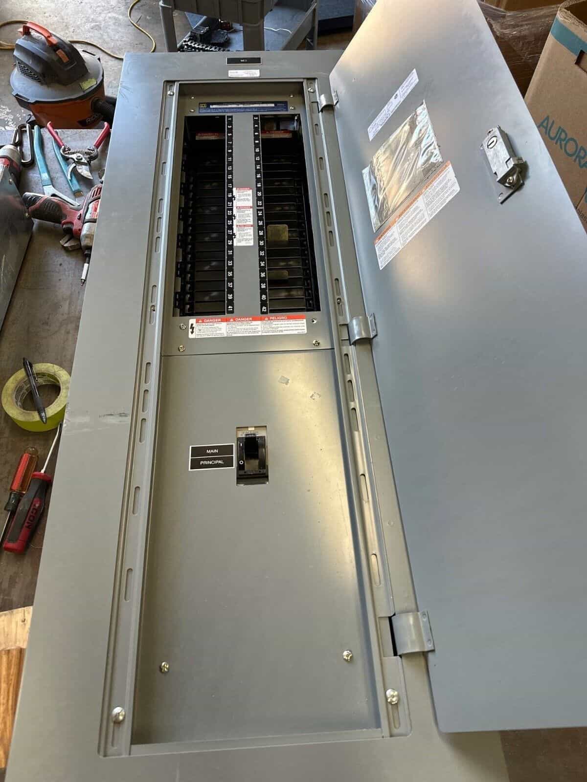 Square D NF Panel — image 1 of 10