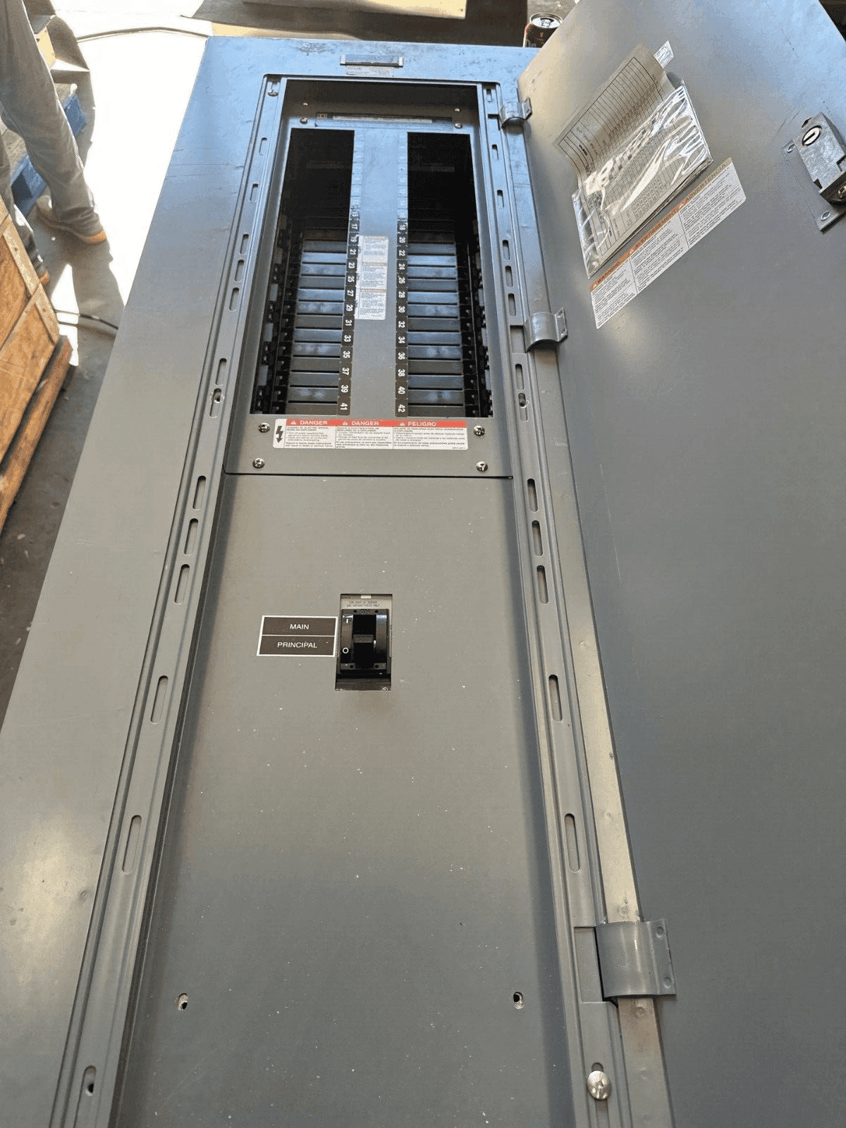 Square D NF Panel — image 1 of 10