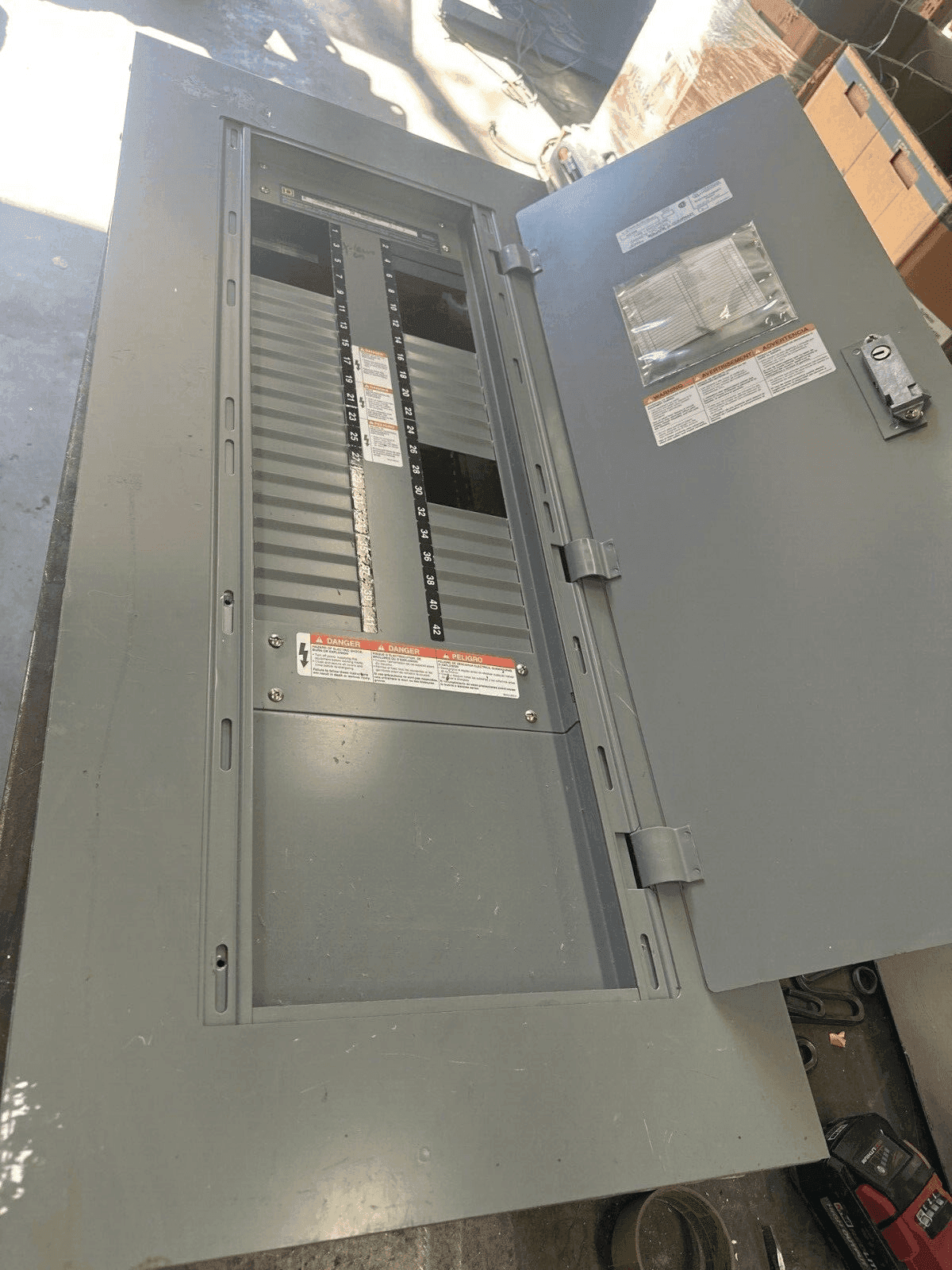 Square D NF Panel — image 1 of 8