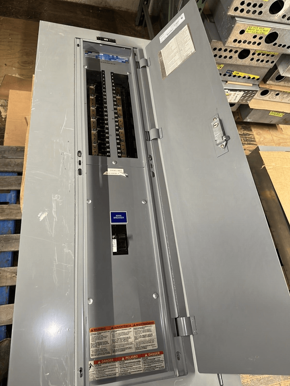 Square D NQOD Panelboard 150A 208Y/120V 3PH 4W 42 Circuit P247 – image 1