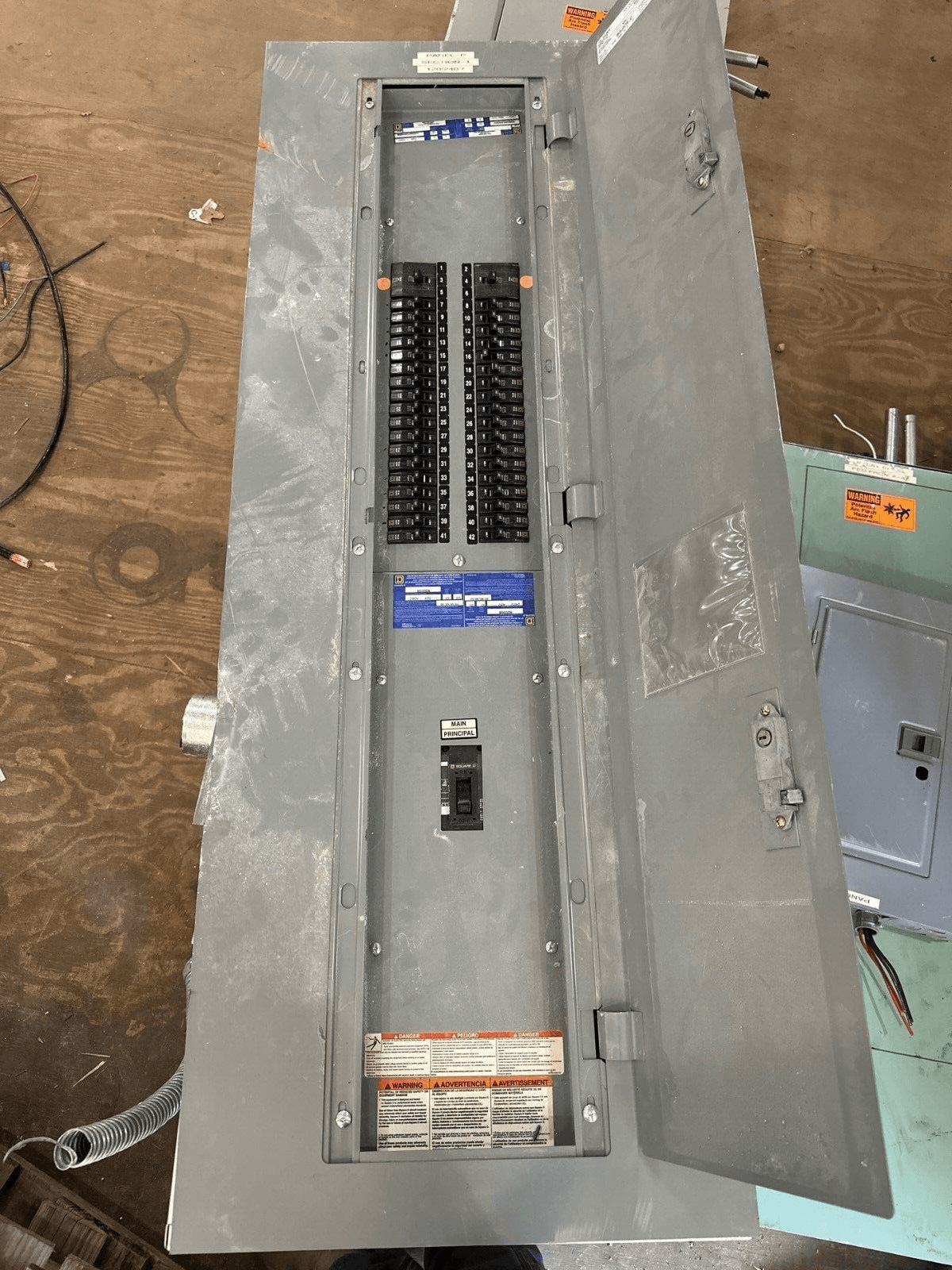 Square D NQOD442L225CU Panel — image 1 of 9