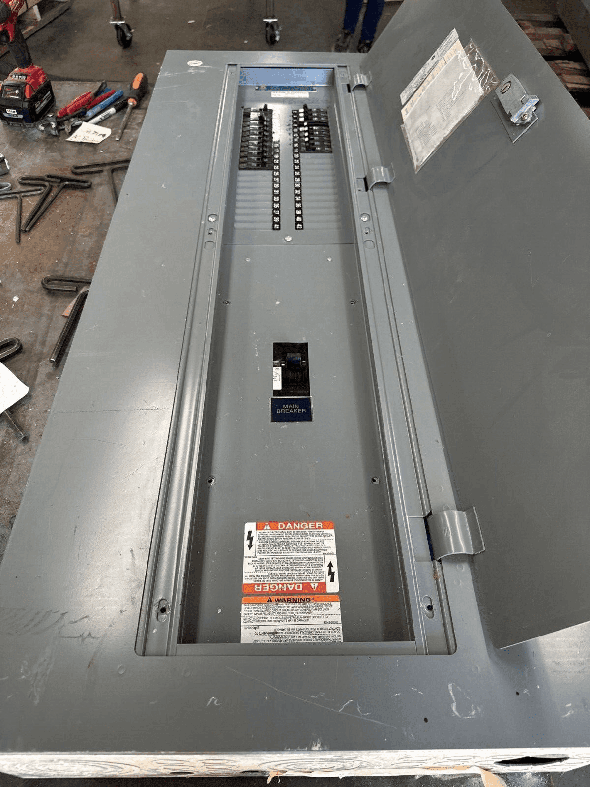 Square D NQOD442M225 Panel — image 1 of 10