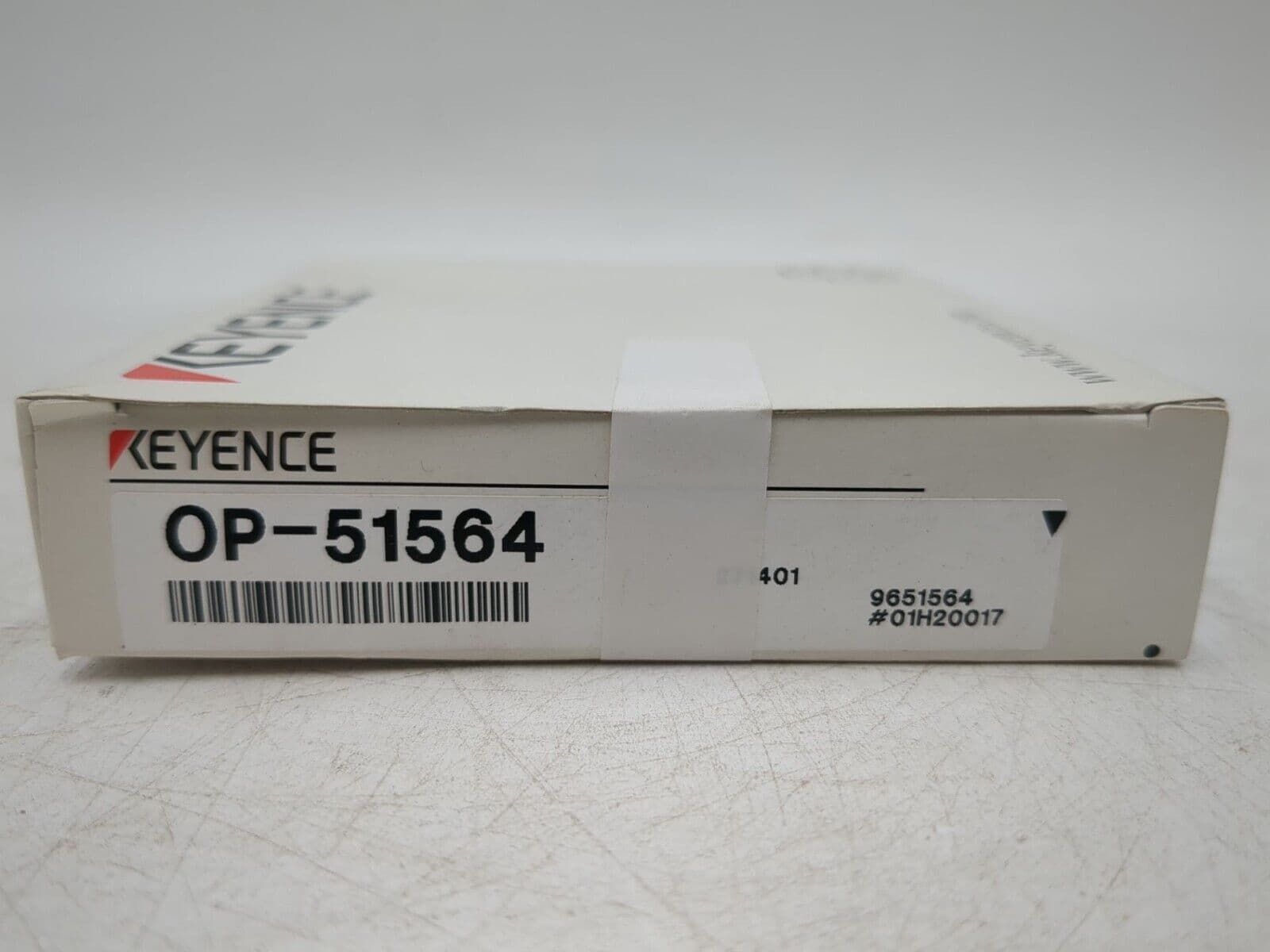 Keyence OP-51564 PLC — image 1 of 4