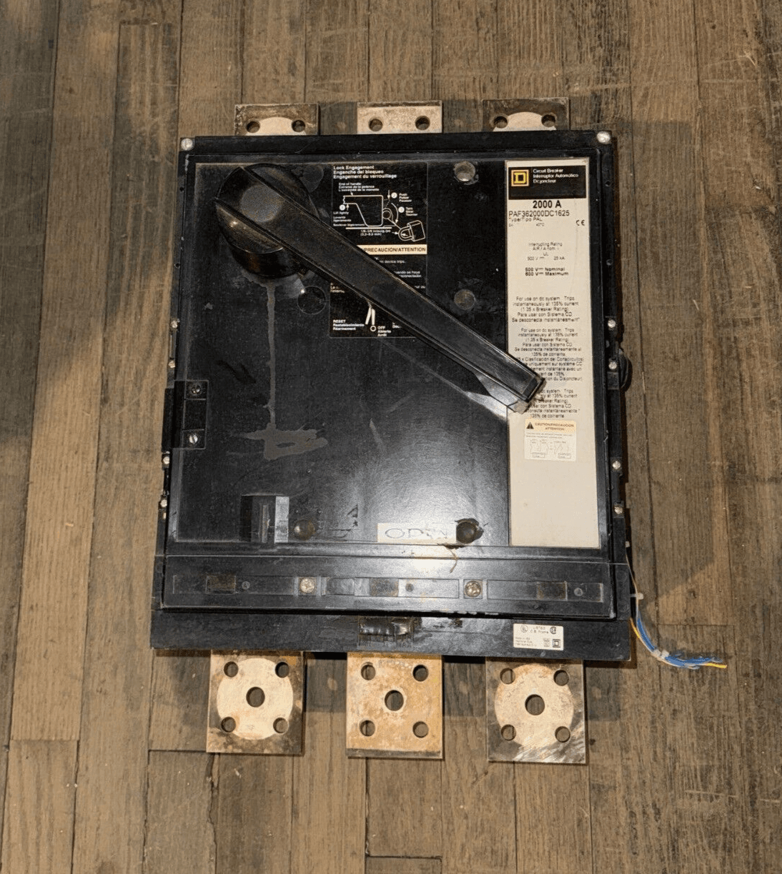 Square D PAF-PXF-PHF Circuit Breaker — image 1 of 7