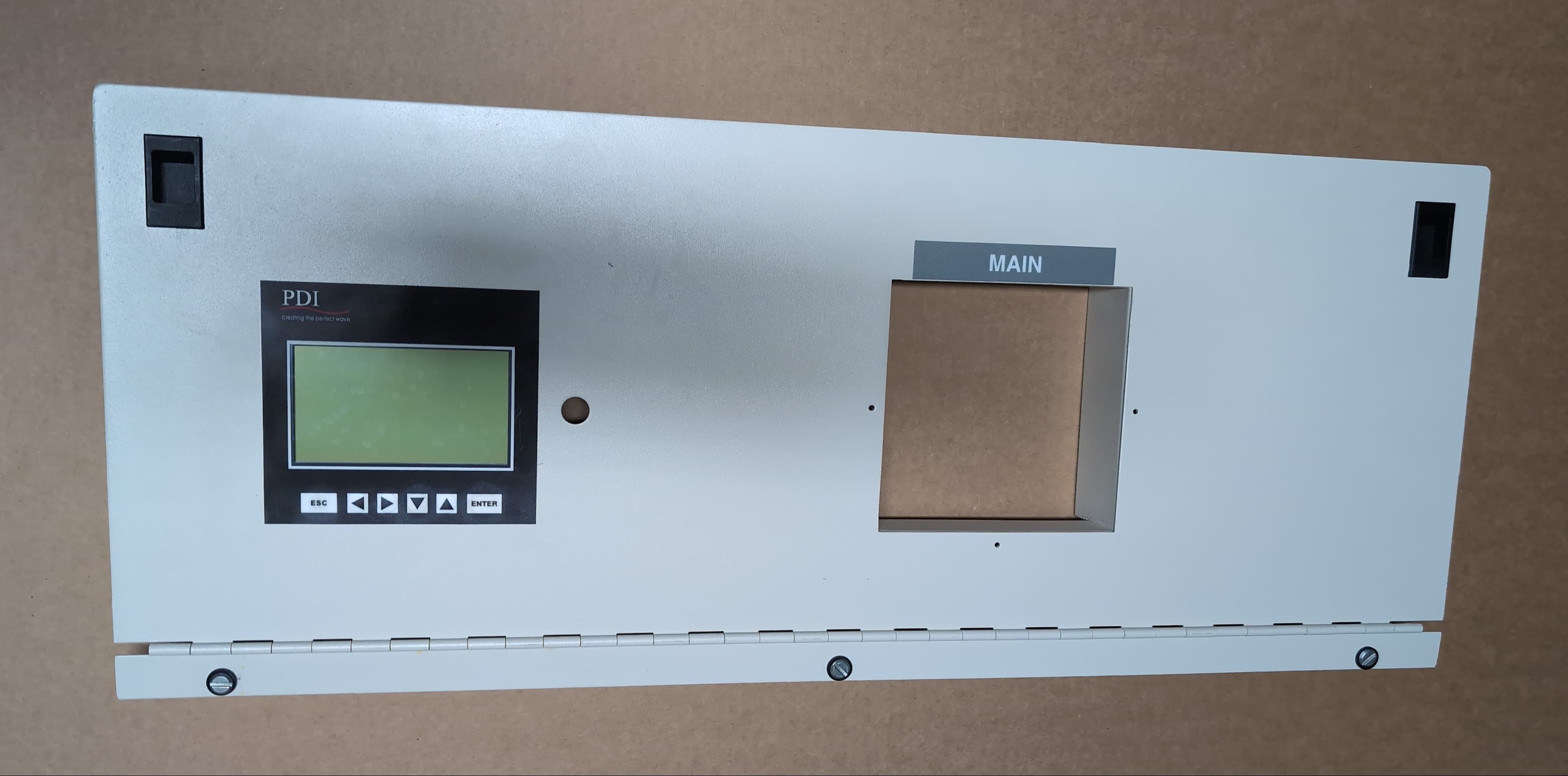 PDI WaveStar PDU RPP Display Assembly PCB11556BL Mounted to Door Eaton PowerPak