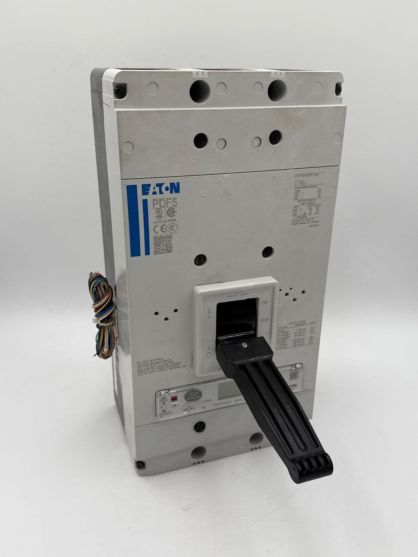 Eaton PDF53M0800P3MN Circuit Breaker 800A 3P 600V PXR 25 LSIG 800 Amp – image 1