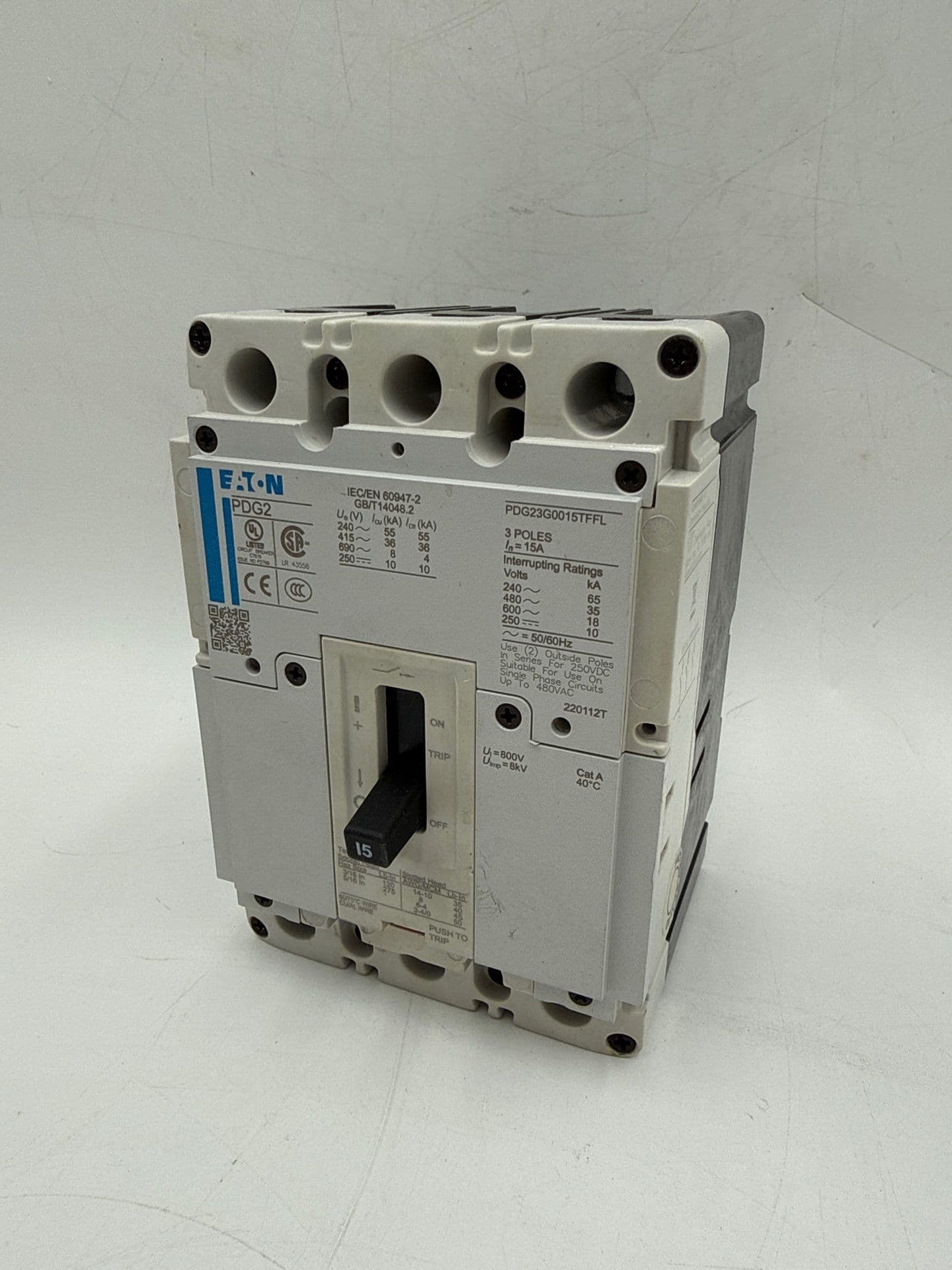 Eaton PDG23G0015TFFL Circuit Breaker 15A 600V 3P Bolt On 15 Amp 3 Pole – image 1