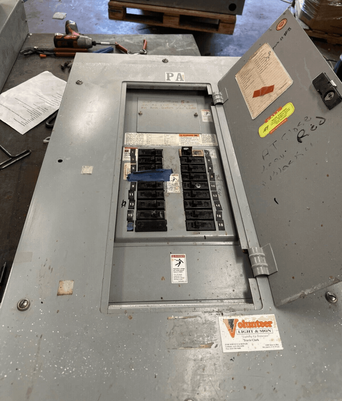 Cutler-Hammer PRL-100A Panel — image 1 of 8