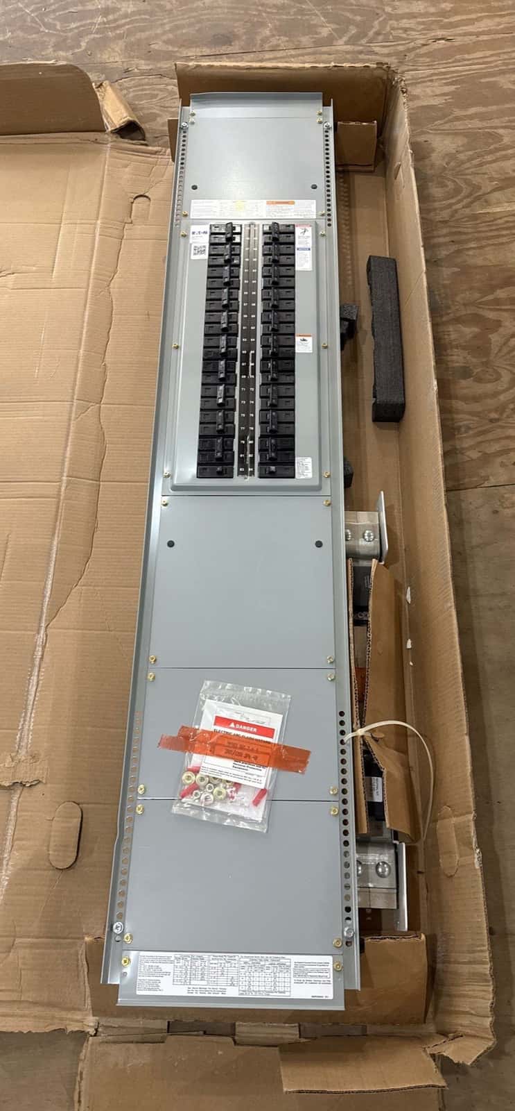Eaton PRL1A Panel — image 1 of 5