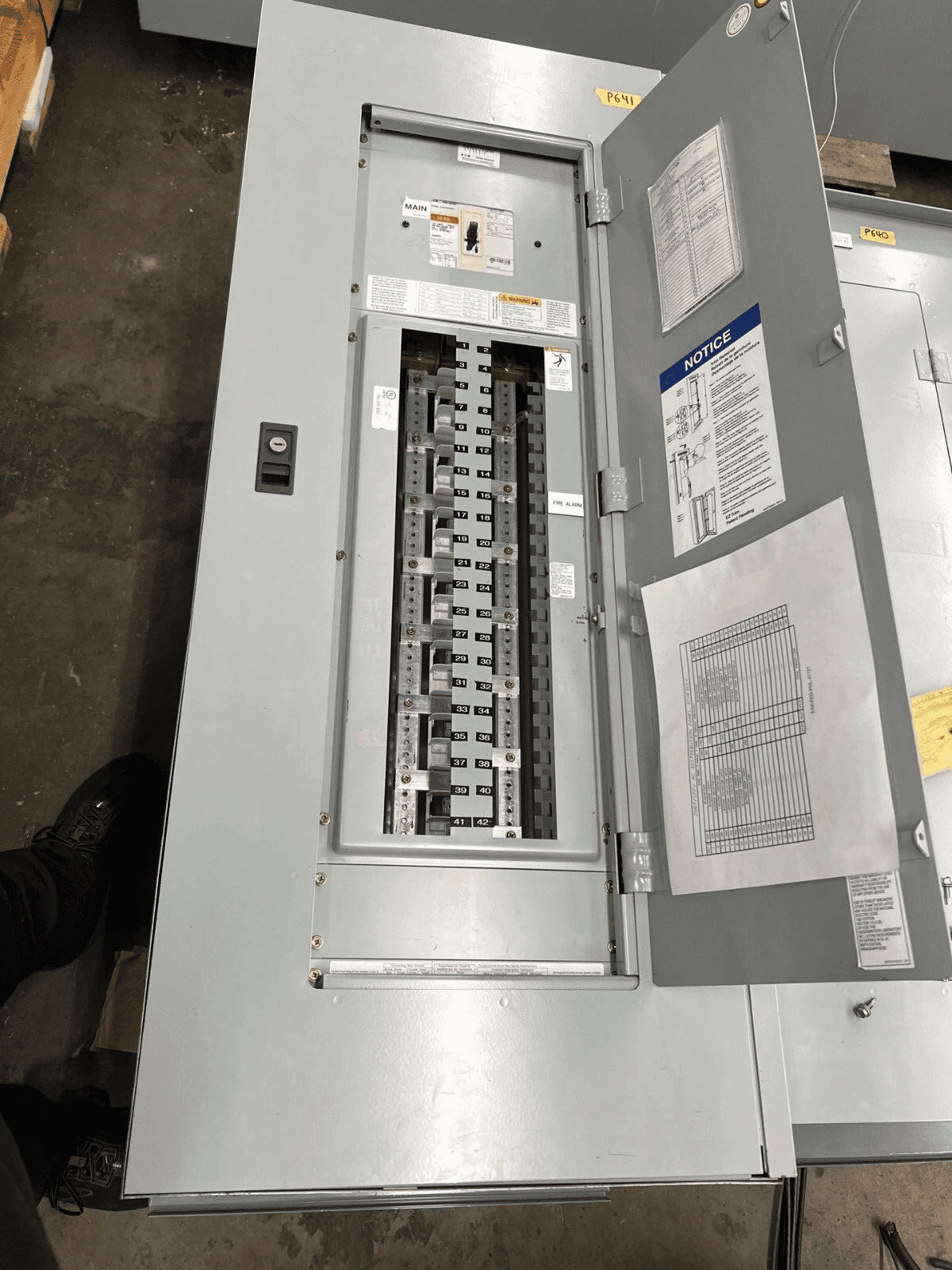 Eaton PRL1A Panel — image 1 of 8