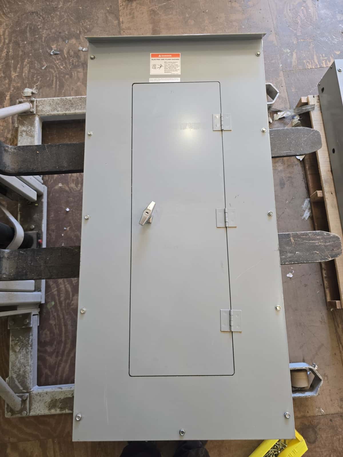 Eaton PRL1A Panel — image 1 of 9