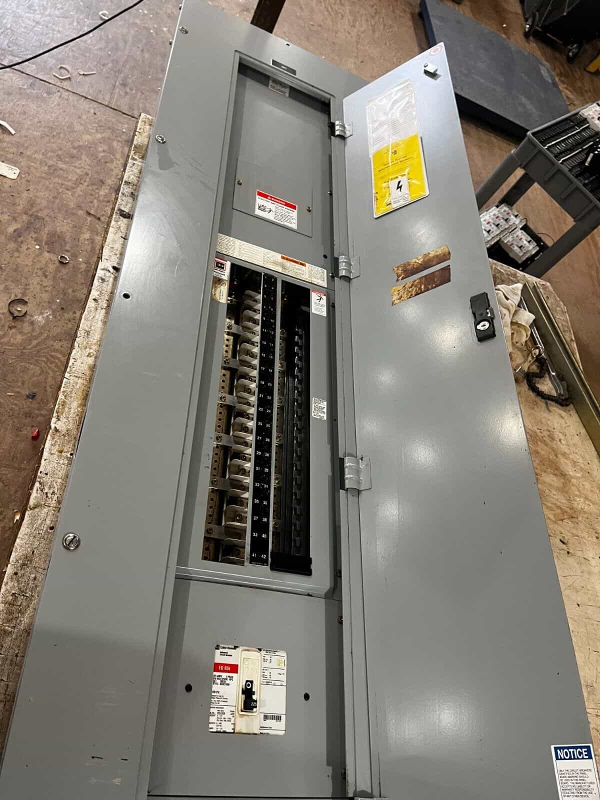Eaton PRL1A Panel — image 1 of 8