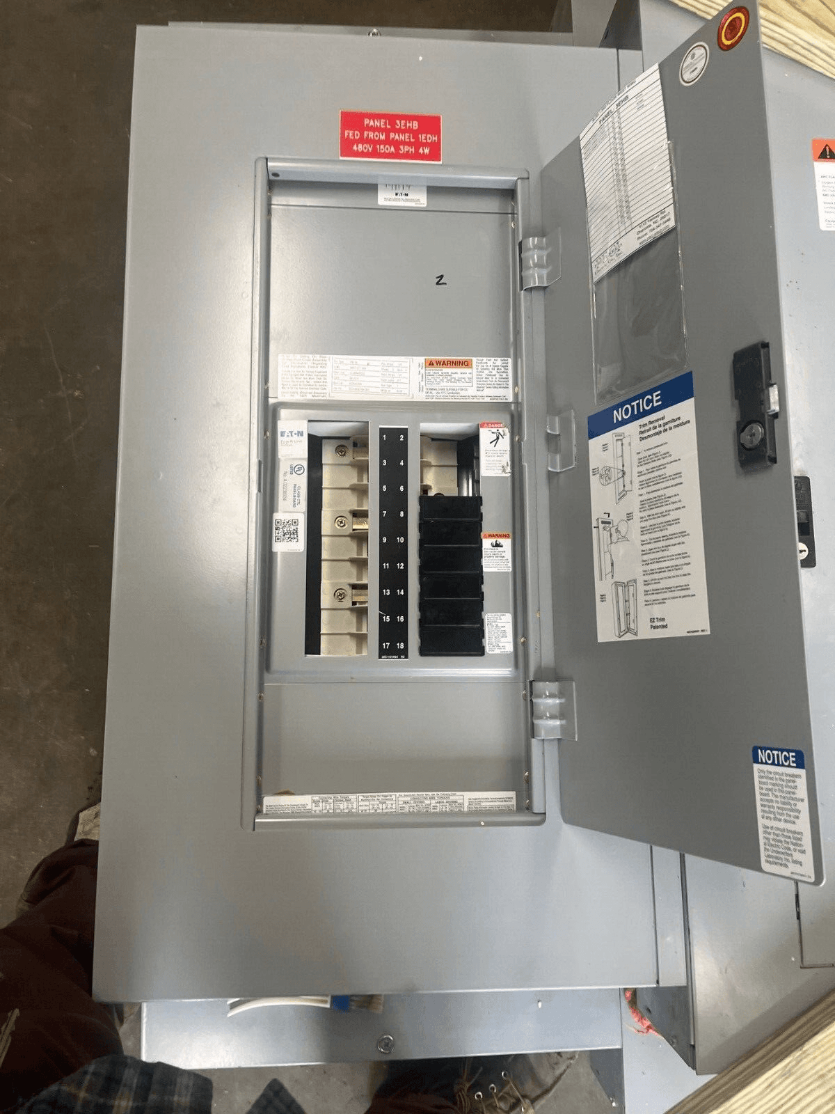 Eaton PRL2A Panel — image 1 of 10
