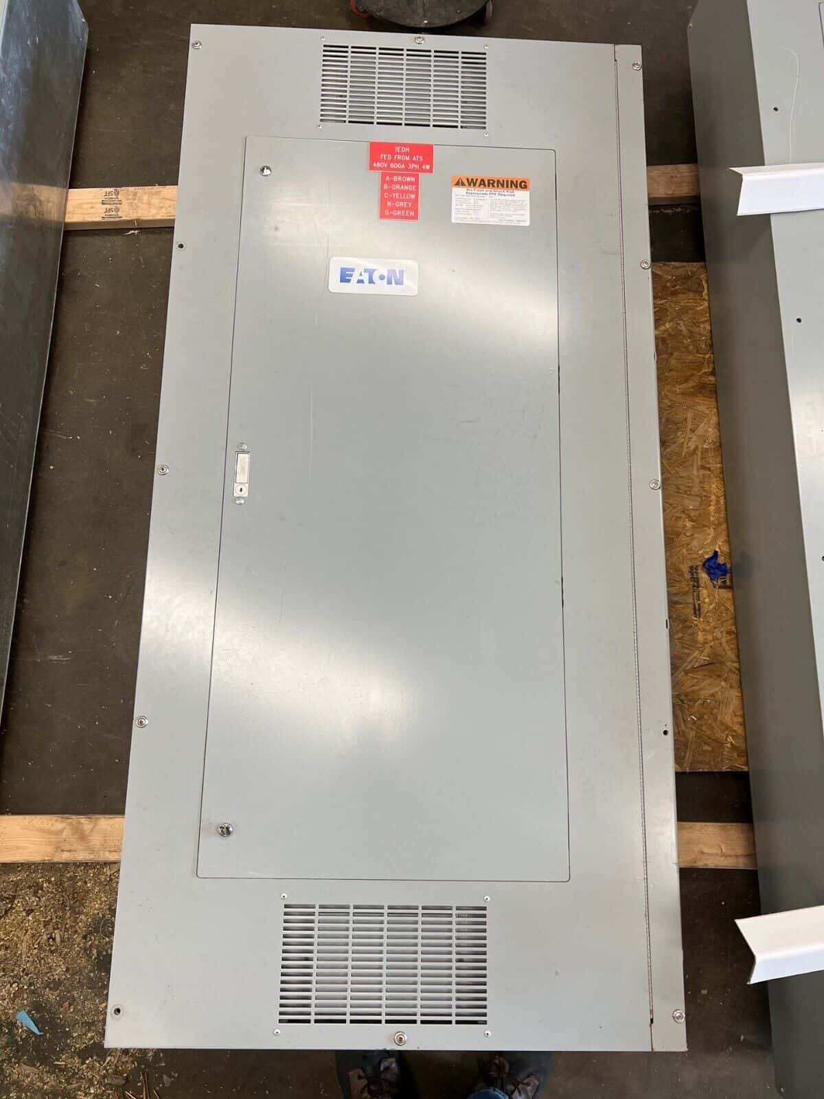 Eaton PRL4 Panel — image 1 of 12