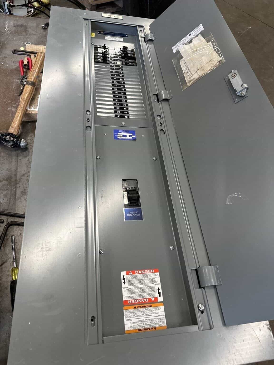 Square D Q2L3150 Panel — image 1 of 10