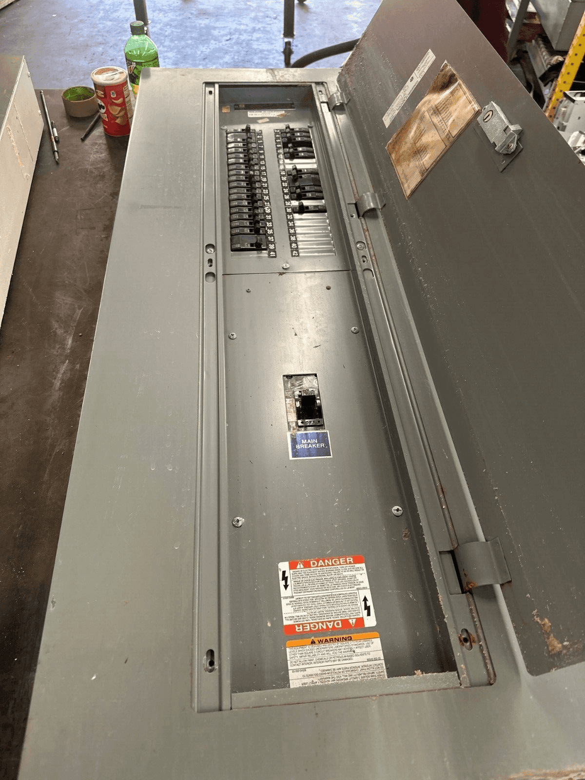 Square D Q2L3150 Panel — image 1 of 10