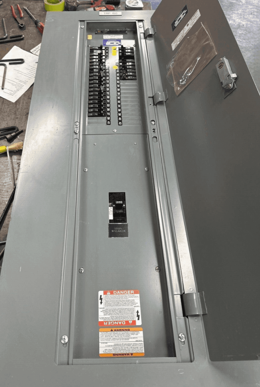 Square D Q2L3150 Panel — image 1 of 10