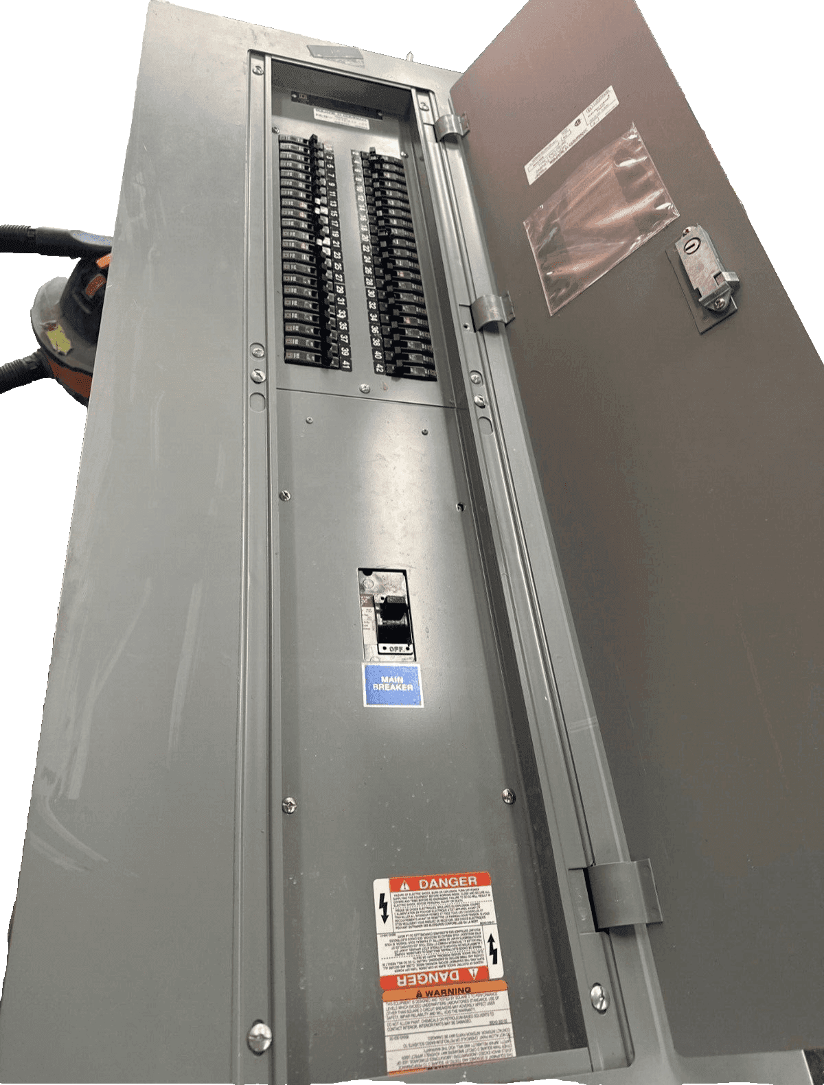 Square D Q2L3200 Panel — image 1 of 10