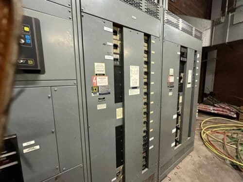 Square D QED3000 Switchboard — image 1 of 7