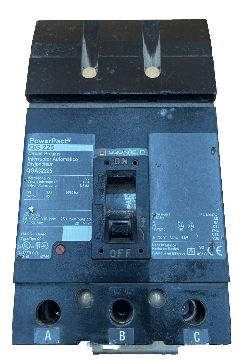 Square D QGA32225 Circuit Breaker — image 1 of 6