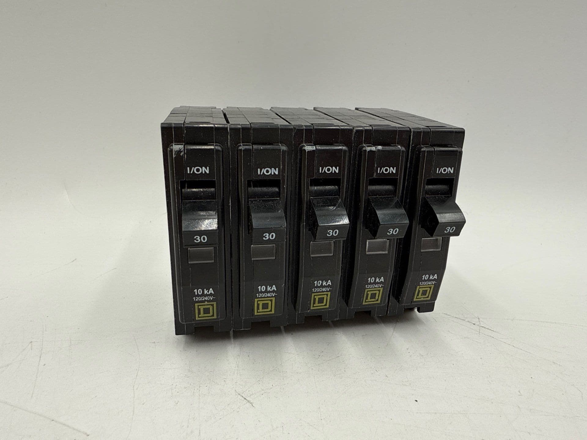 Square D QO130 Circuit Breaker — image 1 of 5