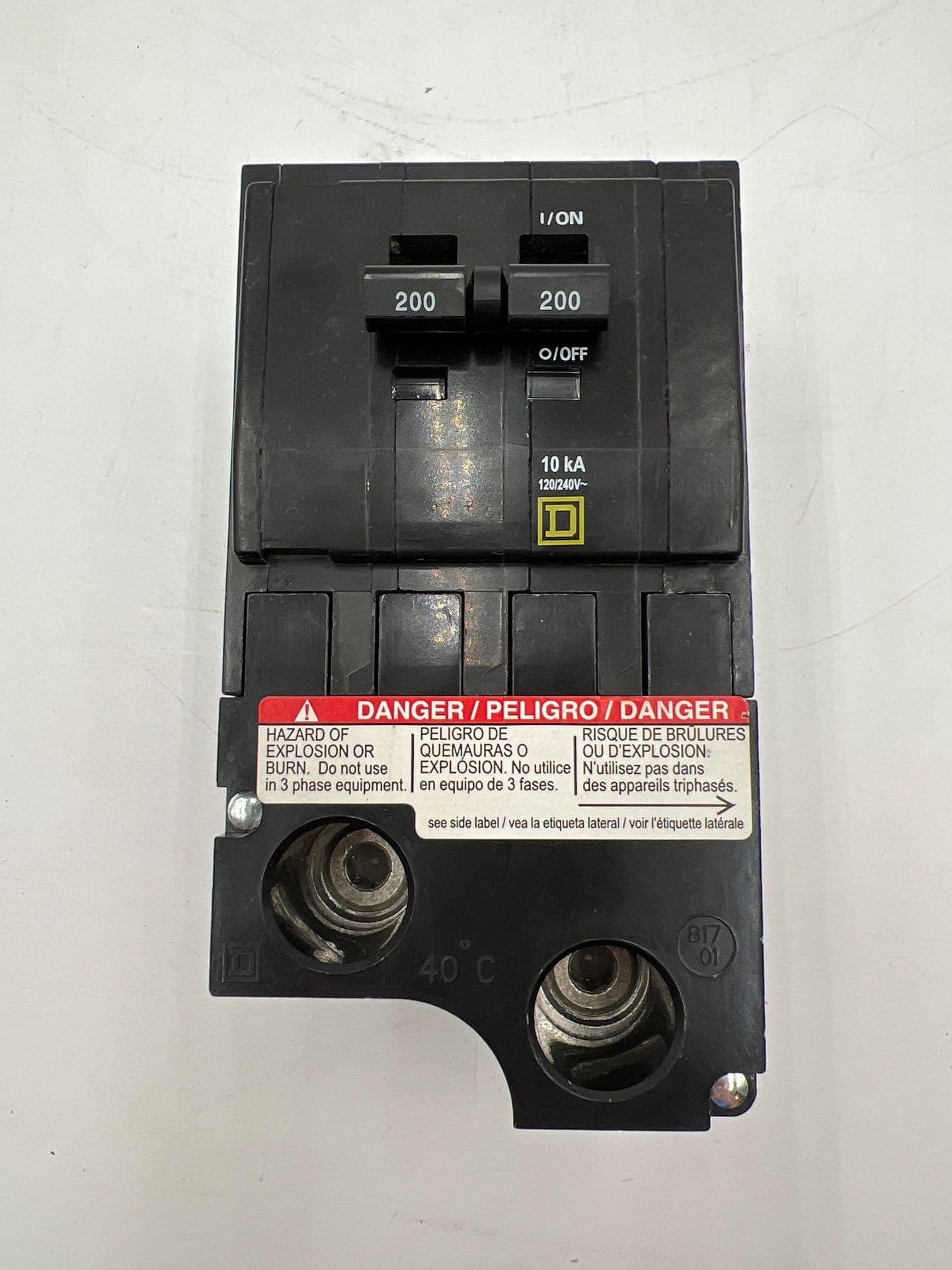 Square D QO2200 Circuit Breaker — image 1 of 6