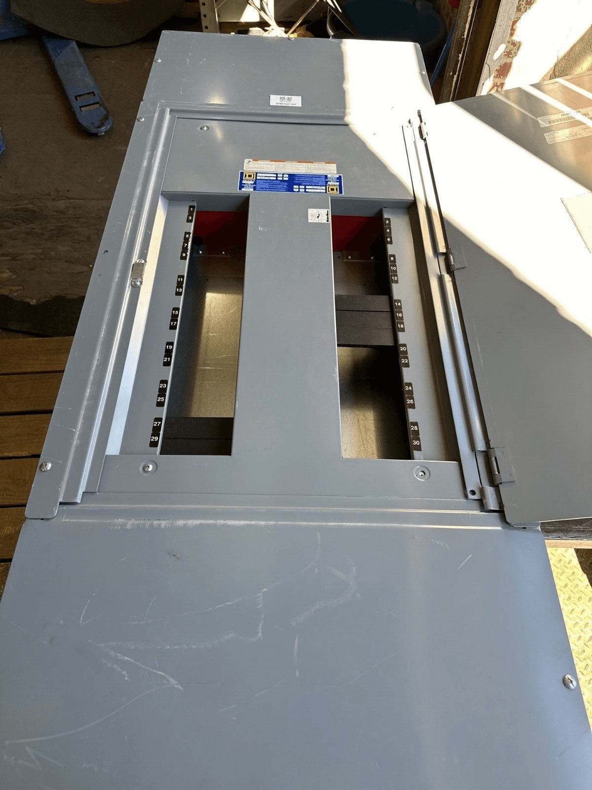 Square D QO225M225S Panel — image 1 of 8