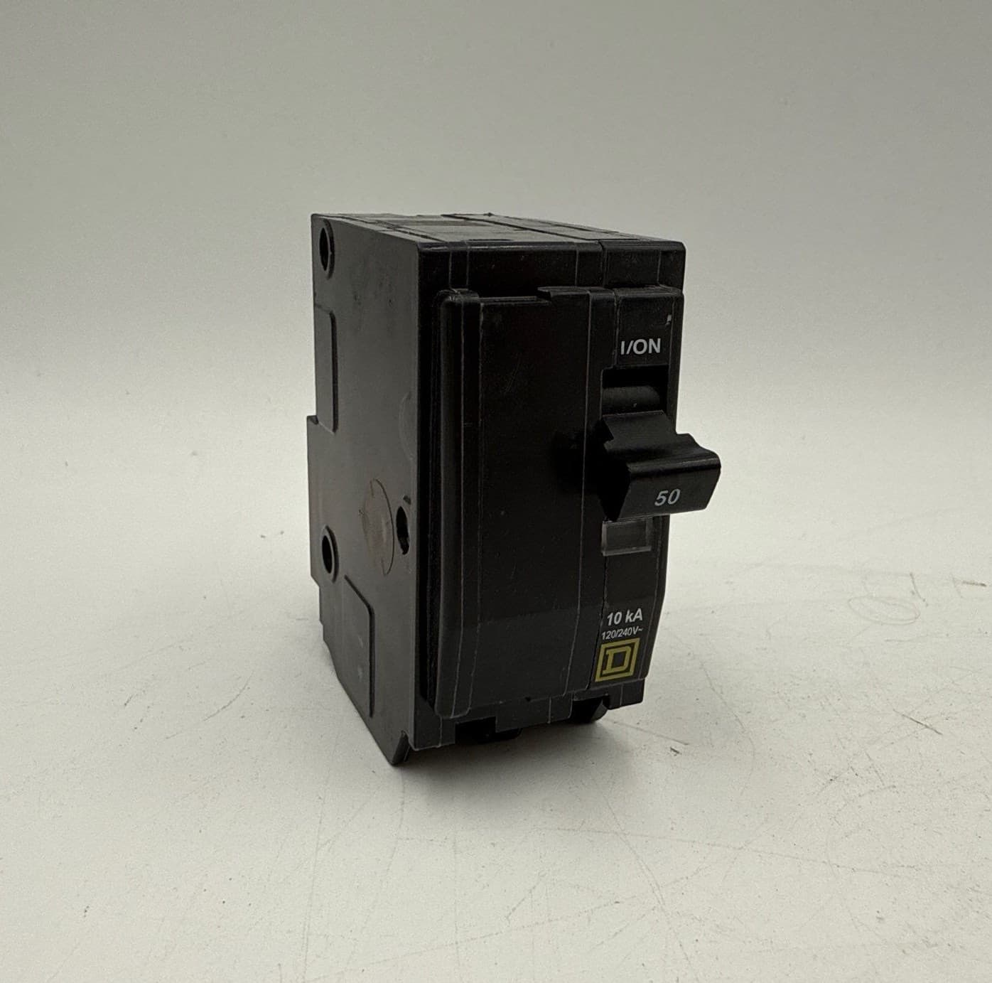 Square D QO250 Circuit Breaker — image 1 of 6