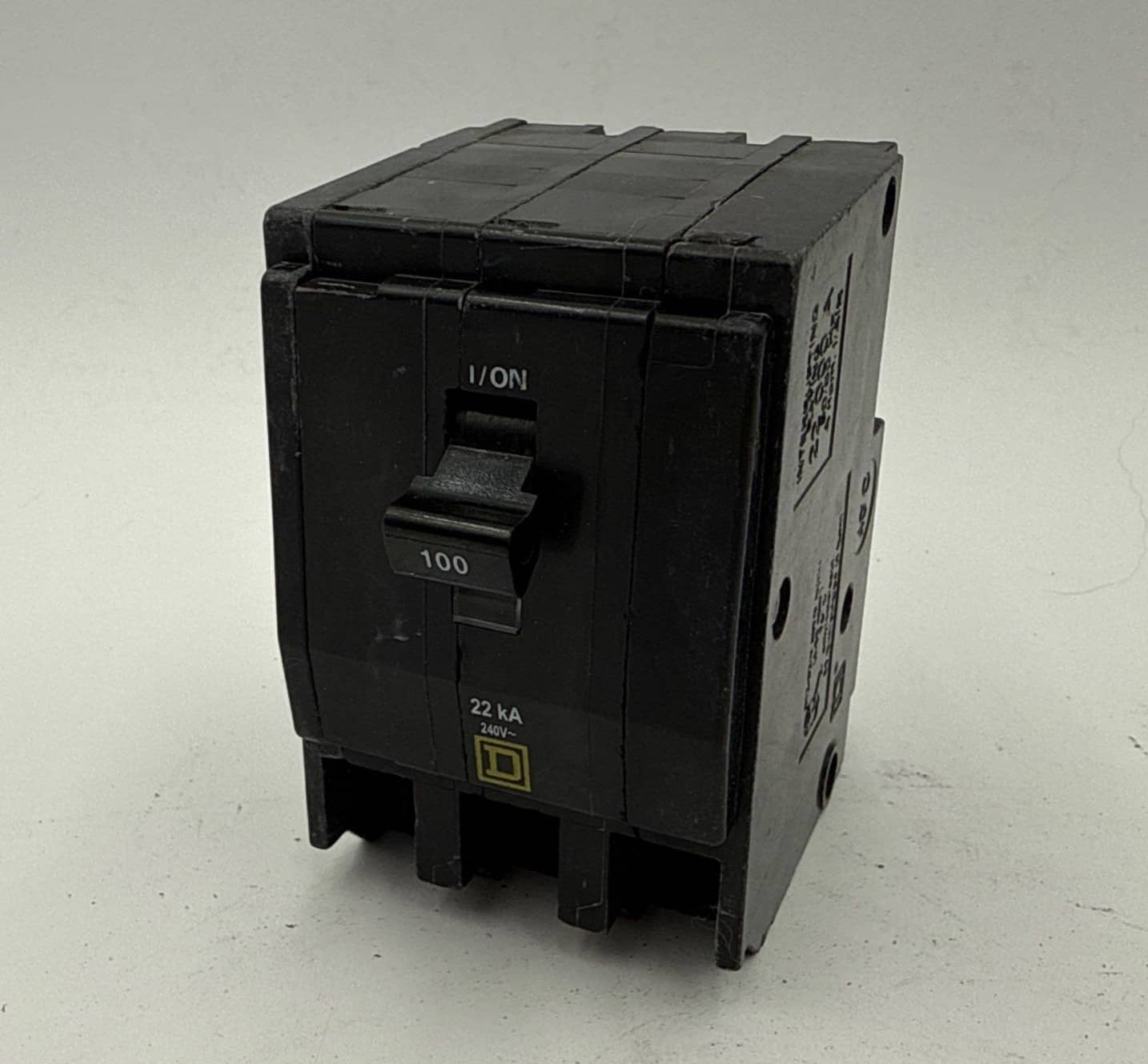 Square D QO3100VH Circuit Breaker — image 1 of 8