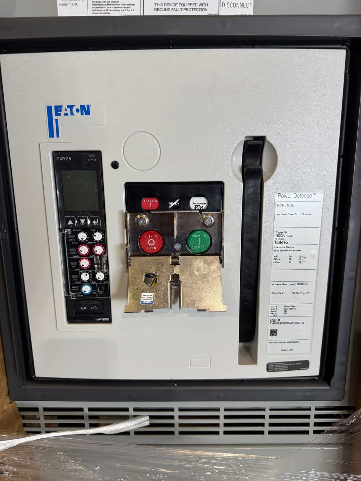 Eaton RYR6163B Circuit Breaker — image 1 of 8