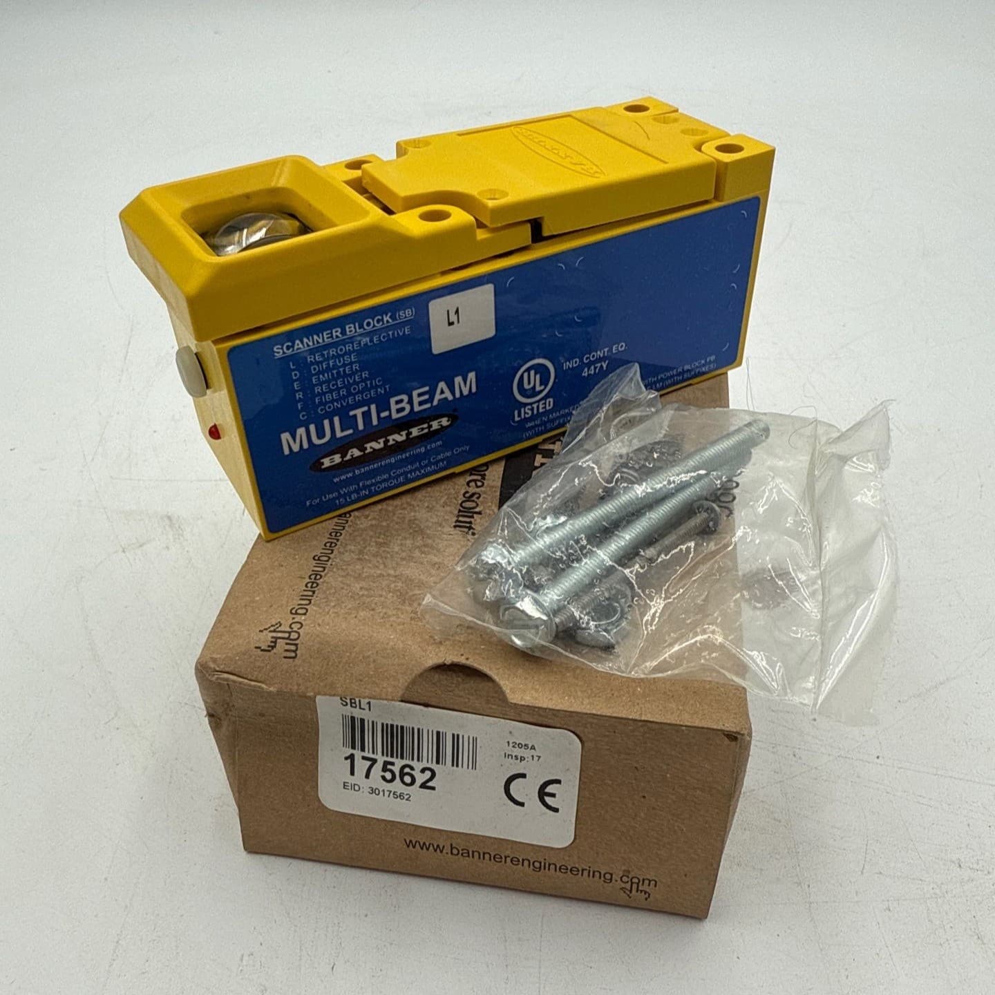 Banner Engineering SBL1 17562 Multi-Beam Photoelectric 3/4-Wire Scanner Block – image 1