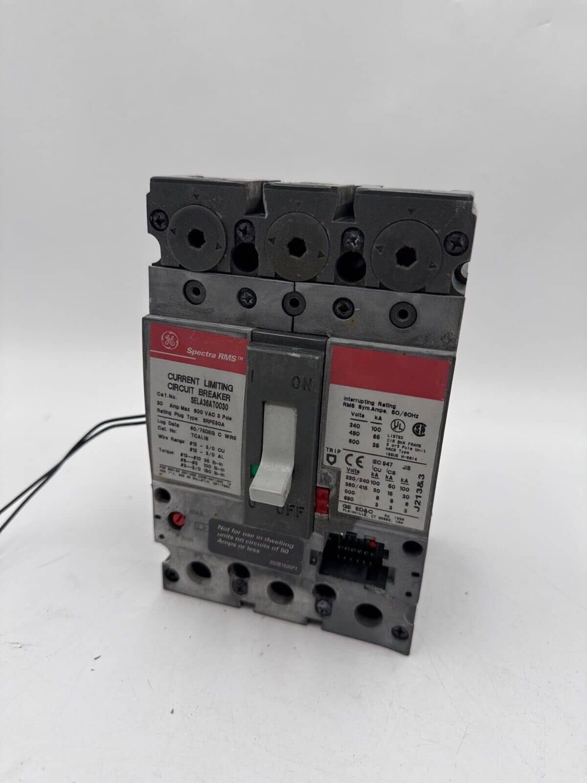 GE SELA36AT0030 Circuit Breaker — image 1 of 8