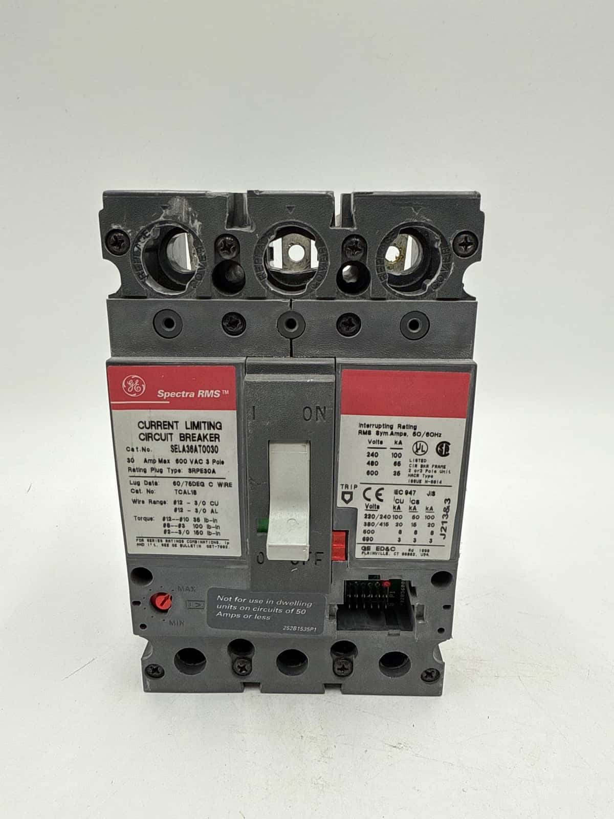 GE SELA36AT0030 Circuit Breaker — image 1 of 7