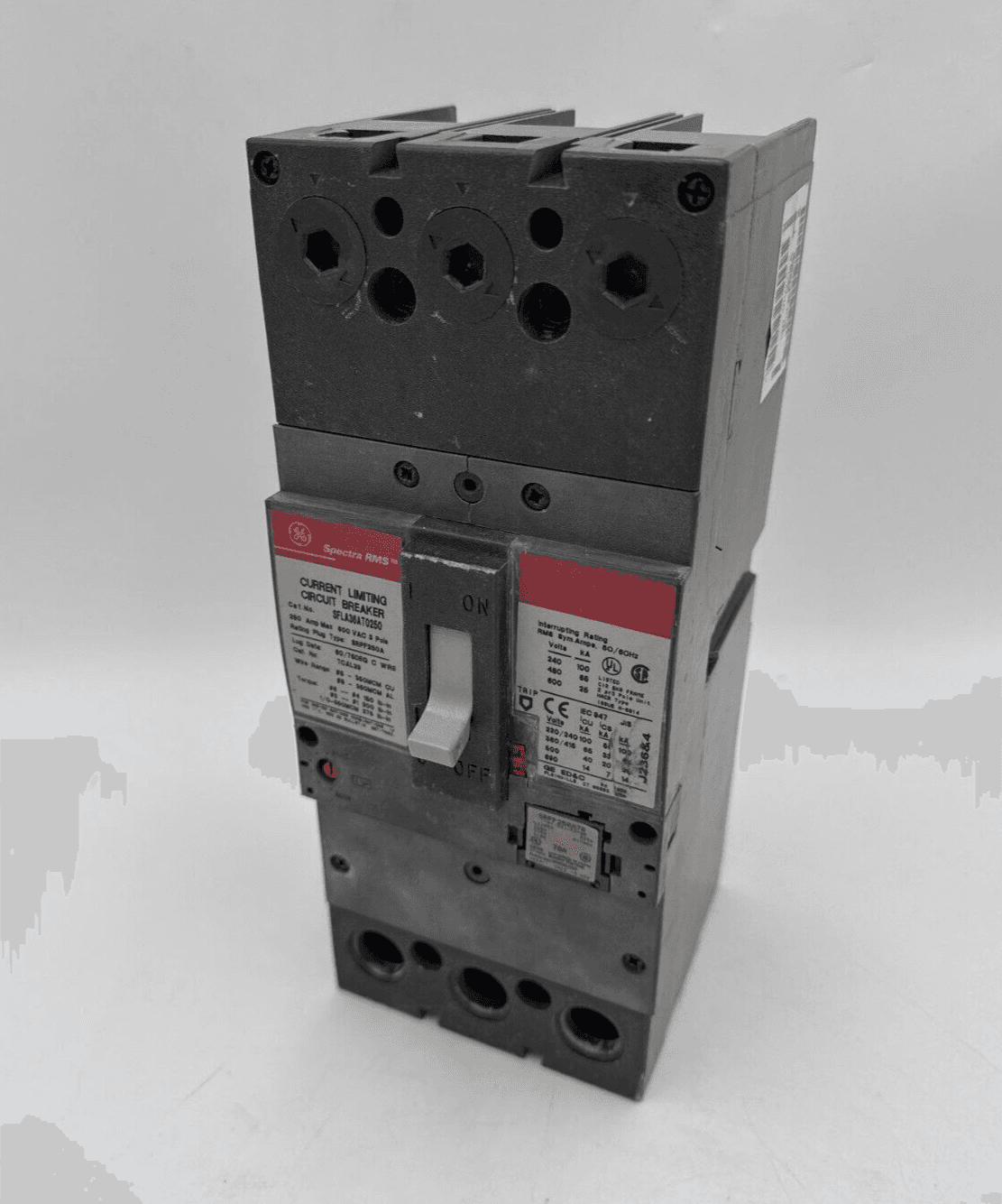 GE SFLA36AT0250 Circuit Breaker — image 1 of 8