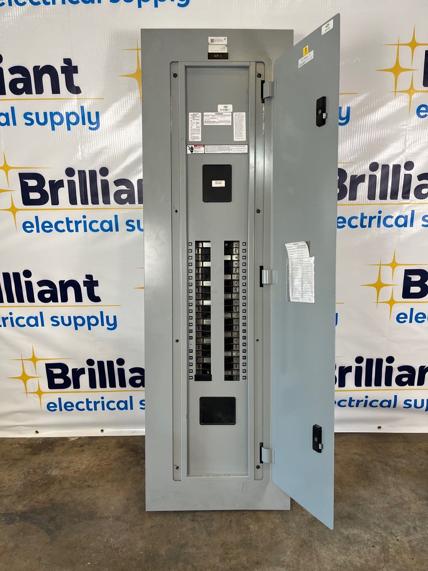 Siemens P1C42ML400ATF P1 Panelboard 400A 208/120V 3PH 4W 42 Cir MLO Indoor Encl B68 Box – image 1