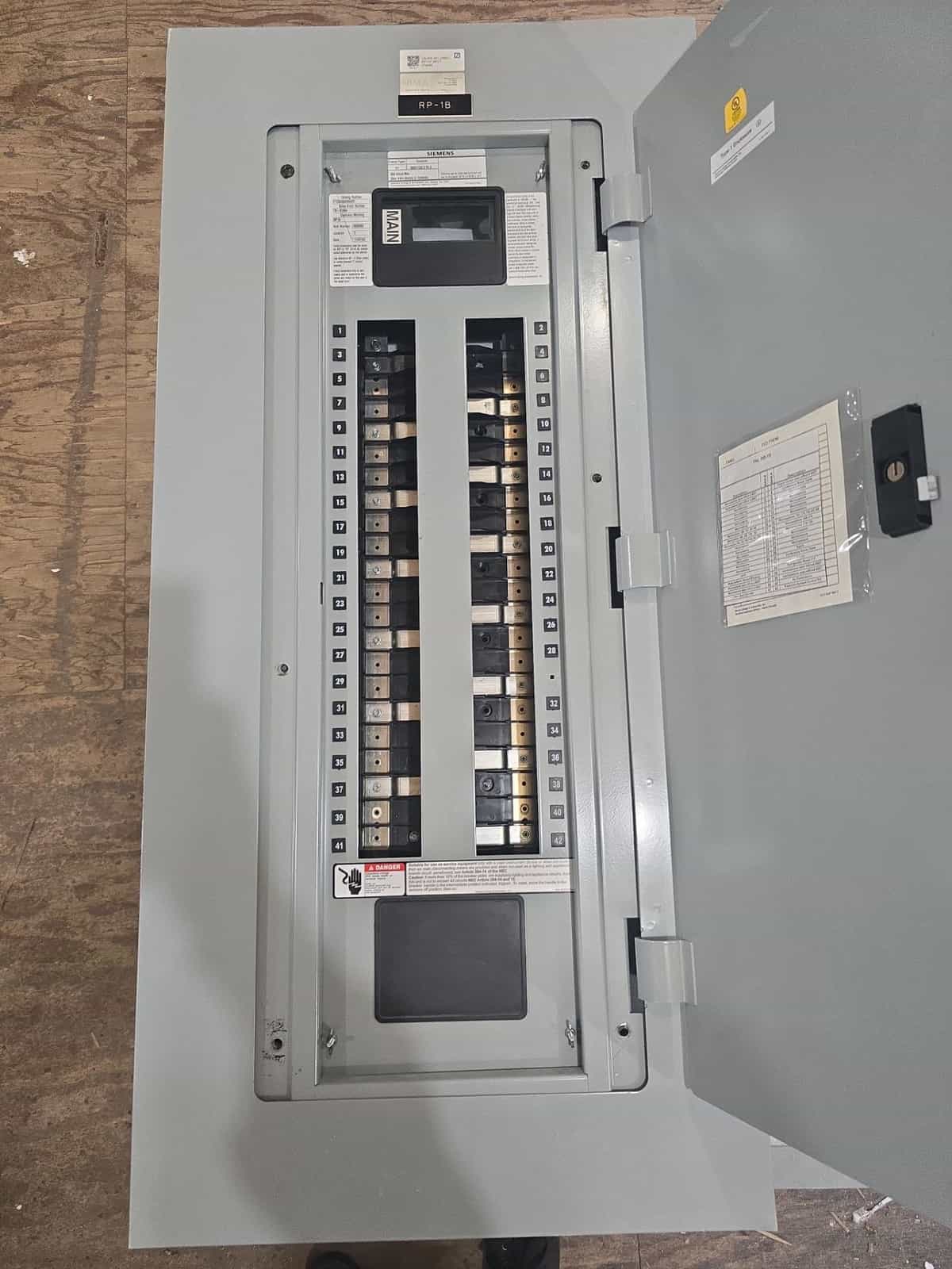 Siemens P1 Panel — image 1 of 6