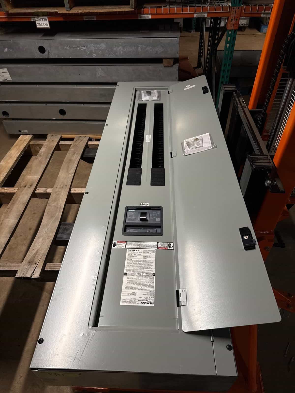 Siemens P1 P1C66VE400CBSN Panelboard 400A 208/120V 3PH 4W MCB Panel 400 Amp