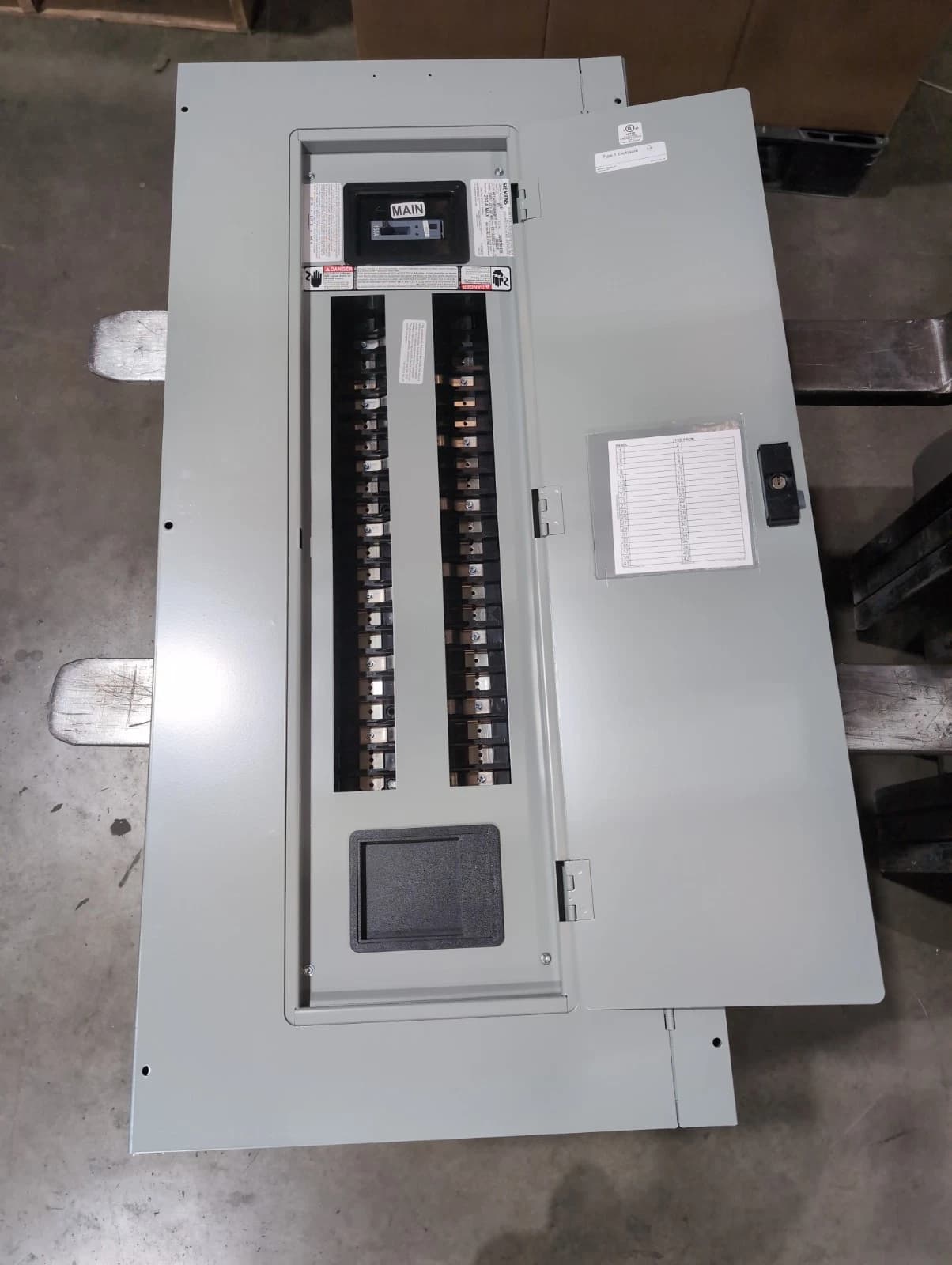 Siemens P1C42QR150ABST P1 Panelboard 150A 208/120V 3PH MCB Panel 150 Amp 42 Cir – image 1