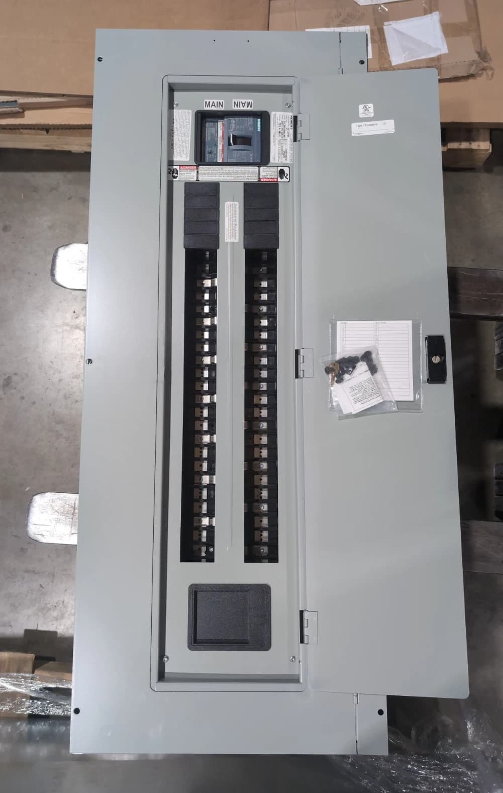 Siemens P1 Panelboard 250A 208/120V 3PH MCB Panel 250 Amp 54 Cir P1C54VA250ABST – image 1