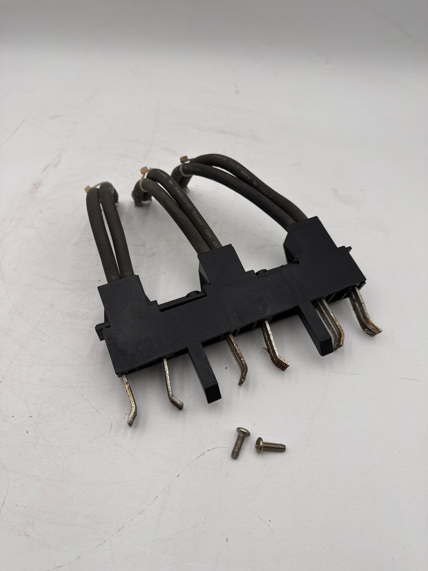 Siemens 25-306-463-004 Model 95 MCC Bucket Stabs 4 AWG 25-205-833-015 – image 1