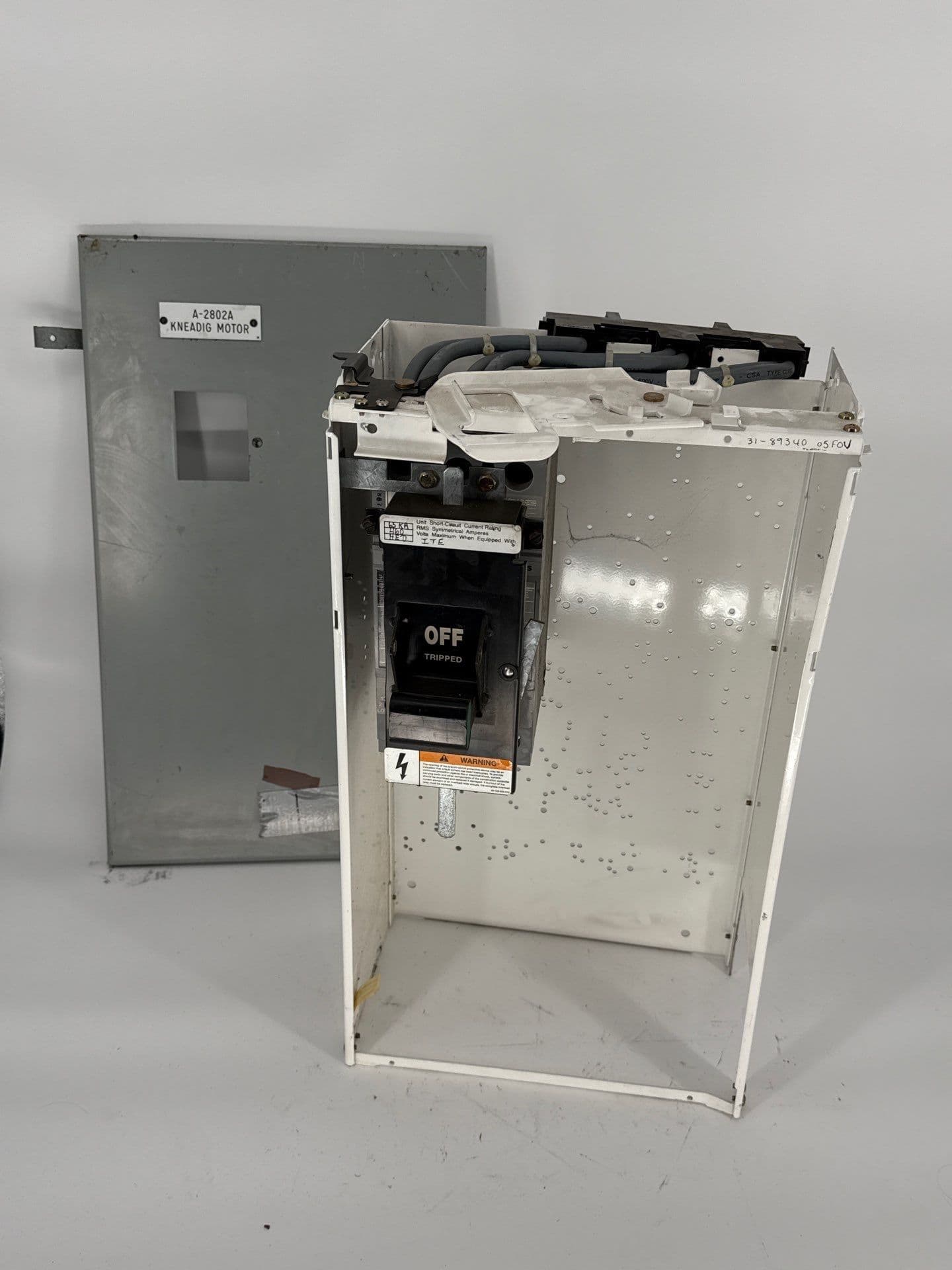 Siemens Model 95 MCC Bucket — image 1 of 7