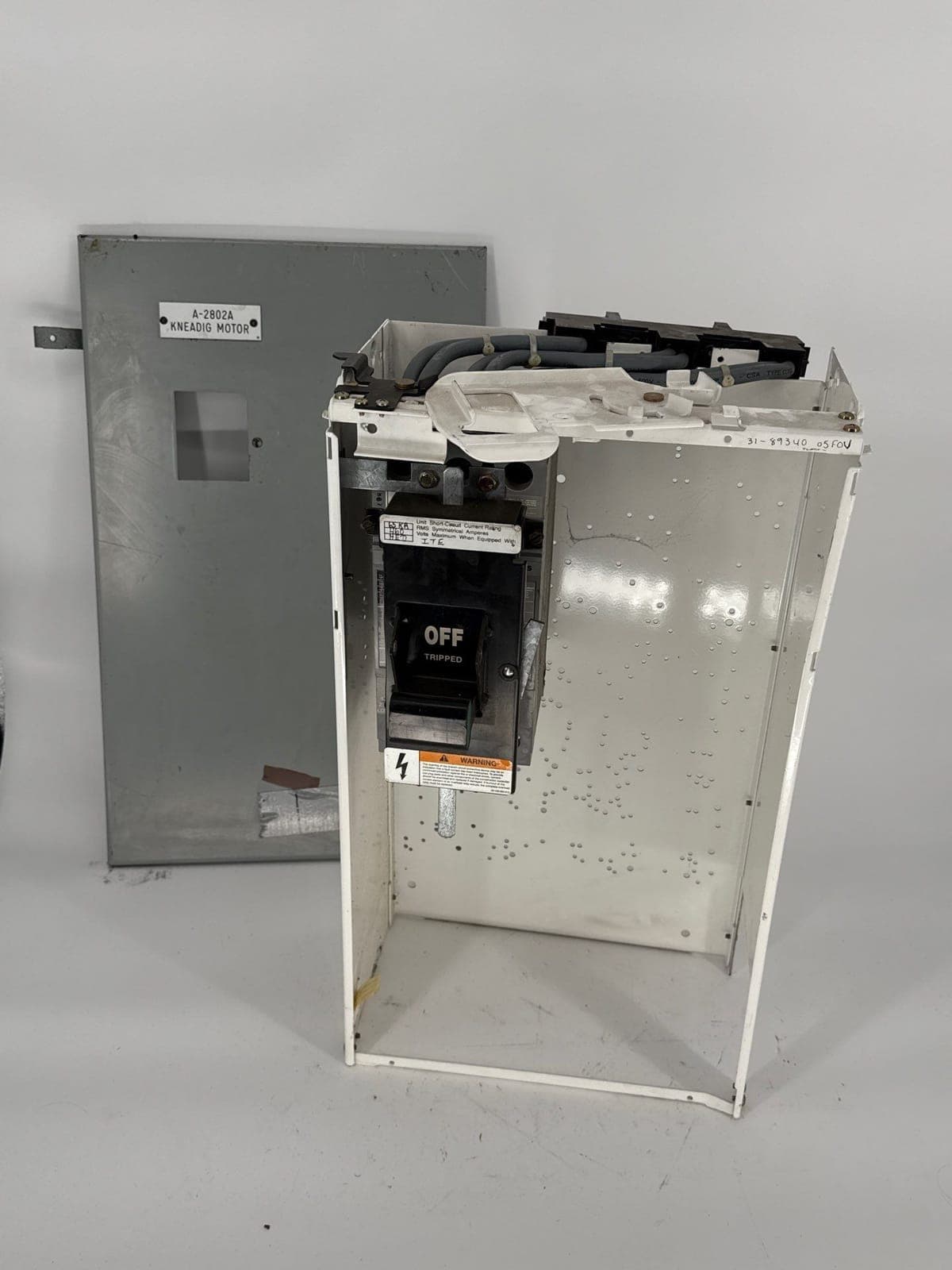 Siemens Model 95 MCC Bucket — image 1 of 7