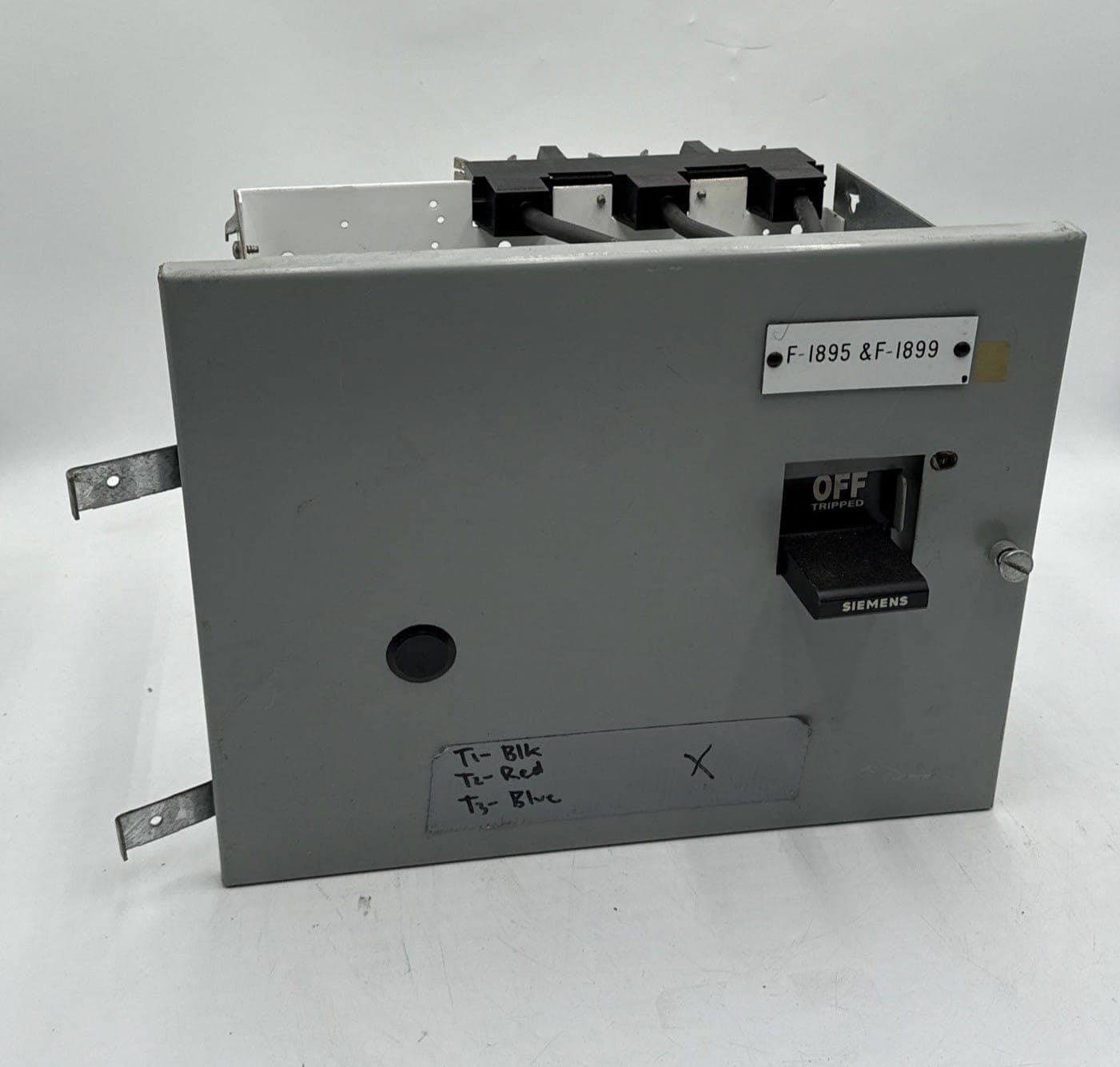 Siemens Model 90 MCC Bucket — image 1 of 6