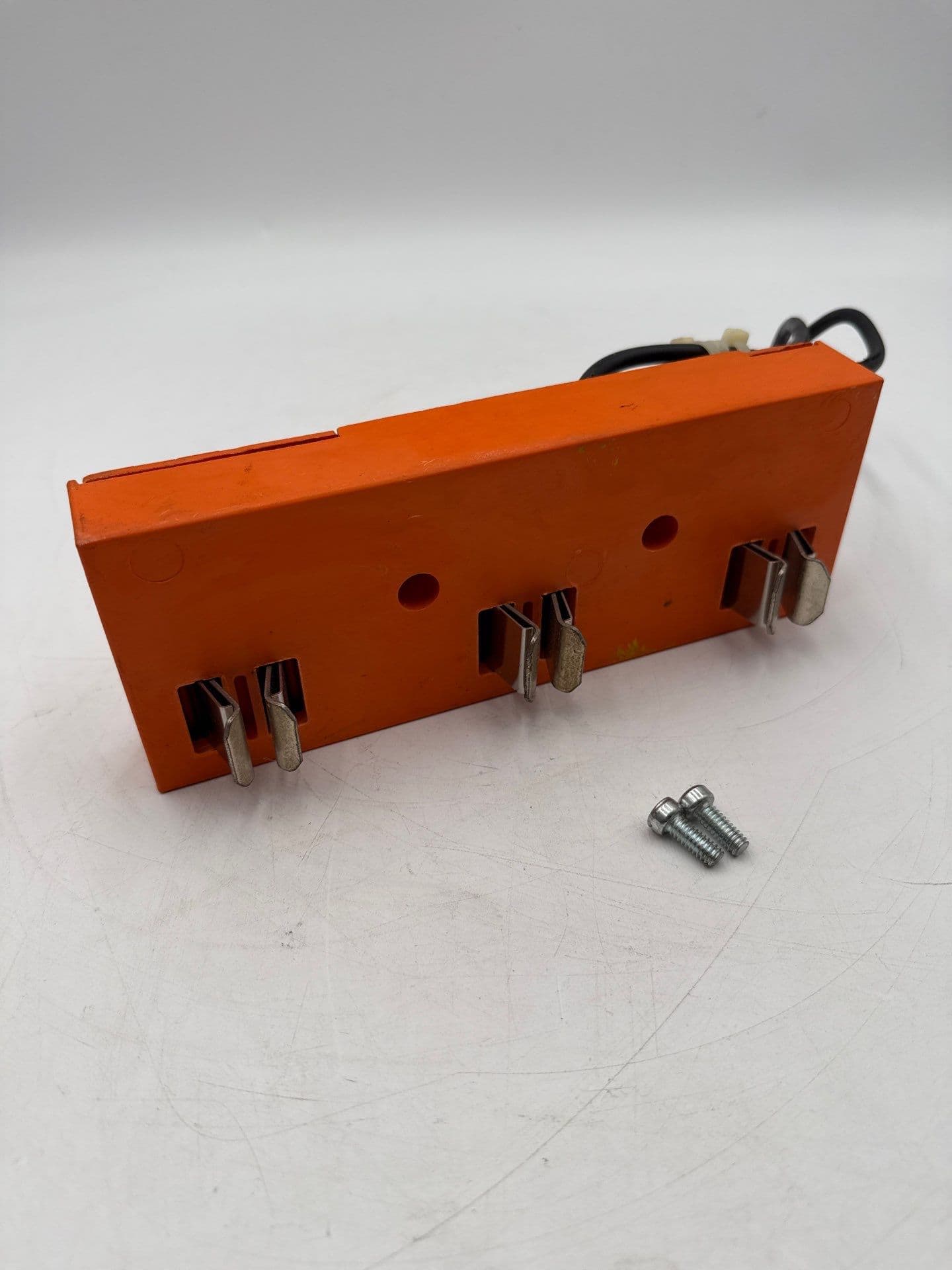 SIEMENS TIASTAR Furnas Rear Stabs for MCC Buckets Cable Size 8AWG – image 1