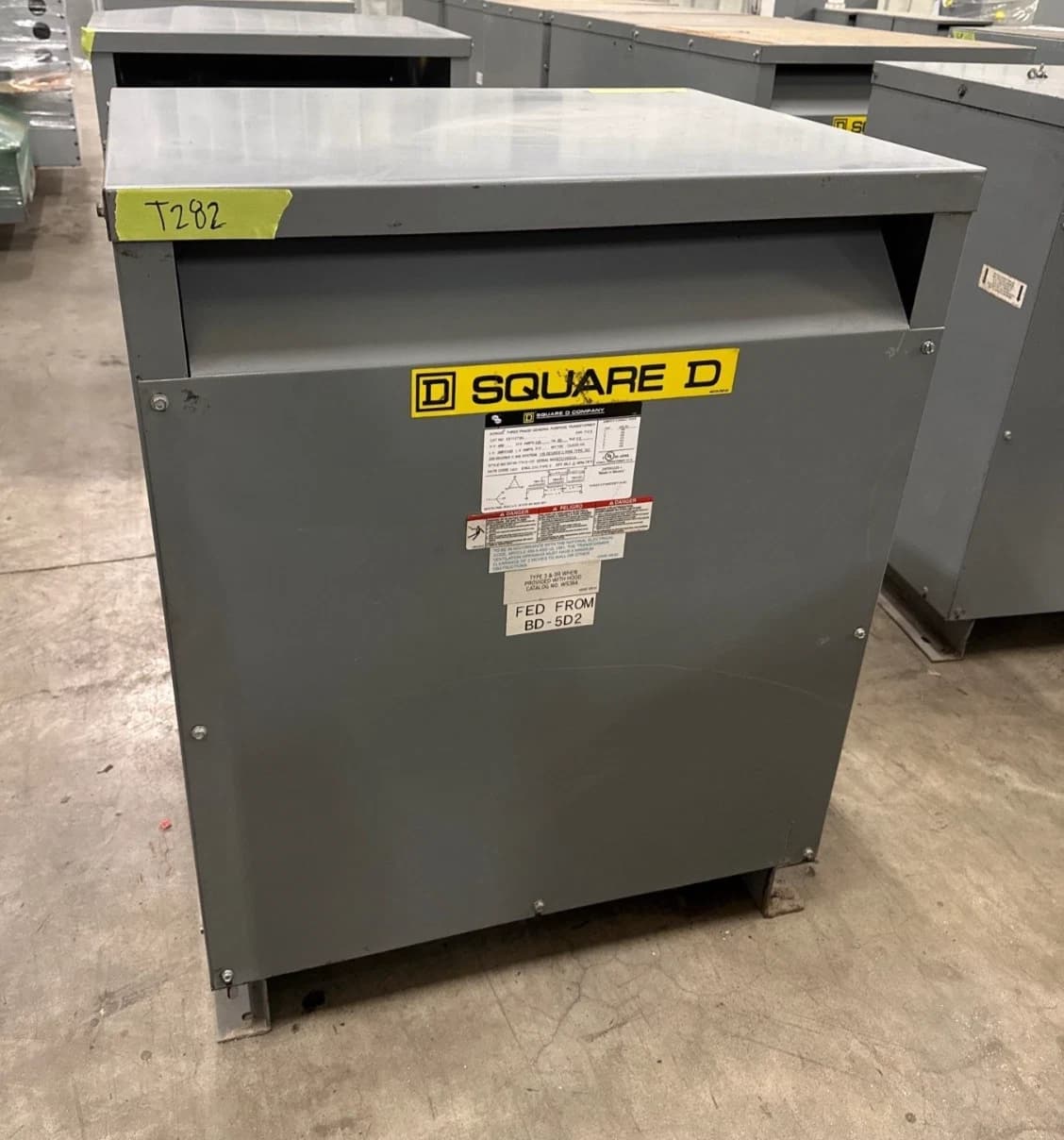 Square D 112.5KVA EE112T3H Transformer 3PH Pri 480V Sec 208Y/120V Indoor T282 – image 1